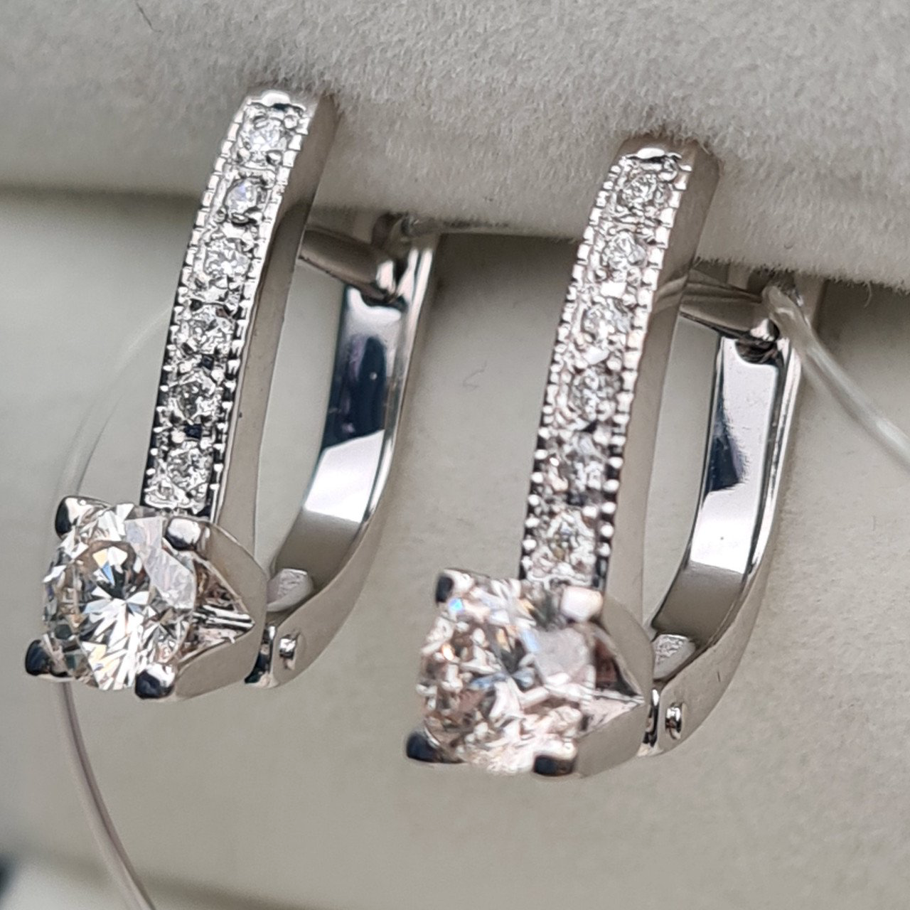 Серьги Deimantas 94580493 3,32гр 0,87ct. купить,NaN