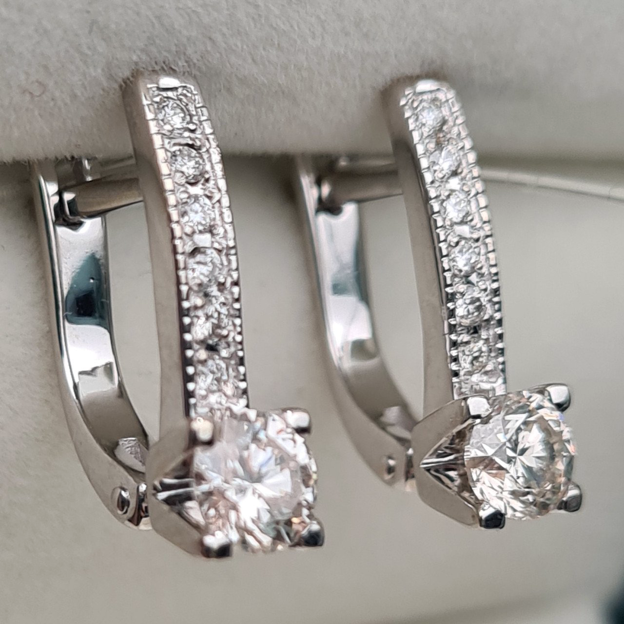 Серьги Deimantas 94580493 3,32гр 0,87ct. купить,NaN