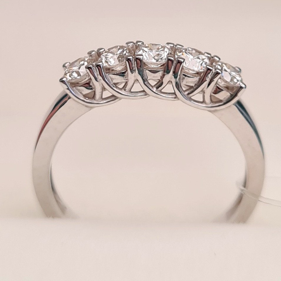 Кольцо Deimantas 85385928 16,5р 2,41гр 0,50ct. купить,NaN