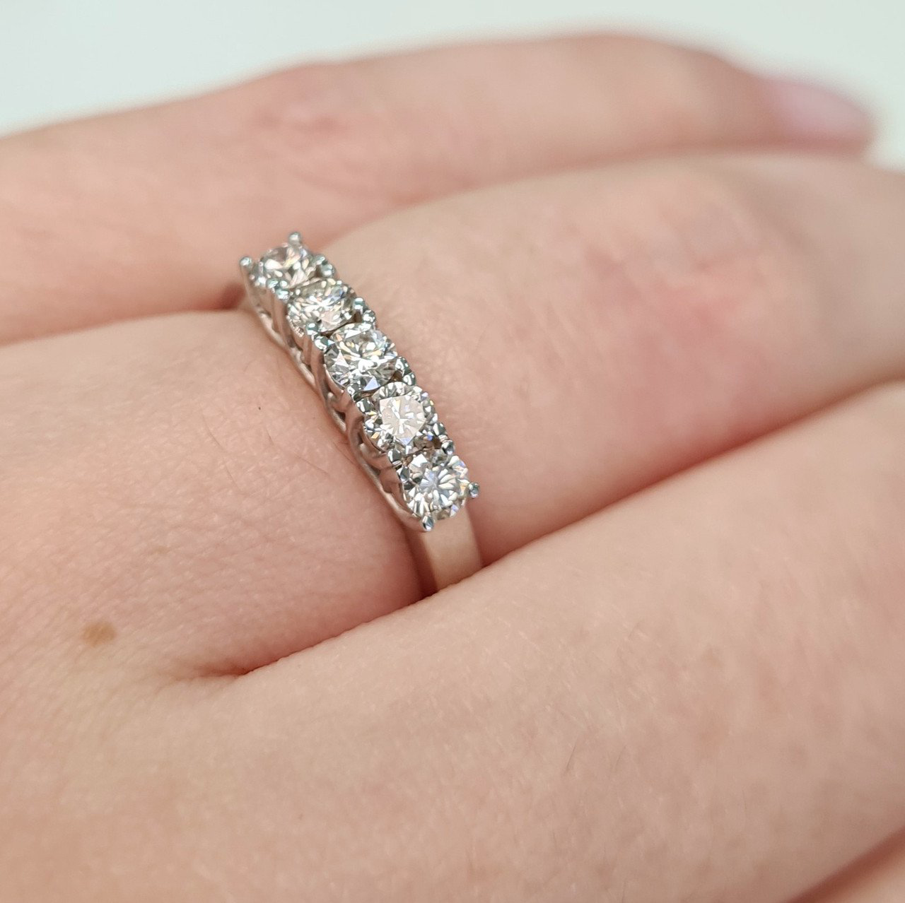 Кольцо Deimantas 85385928 16,5р 2,41гр 0,50ct. купить,NaN