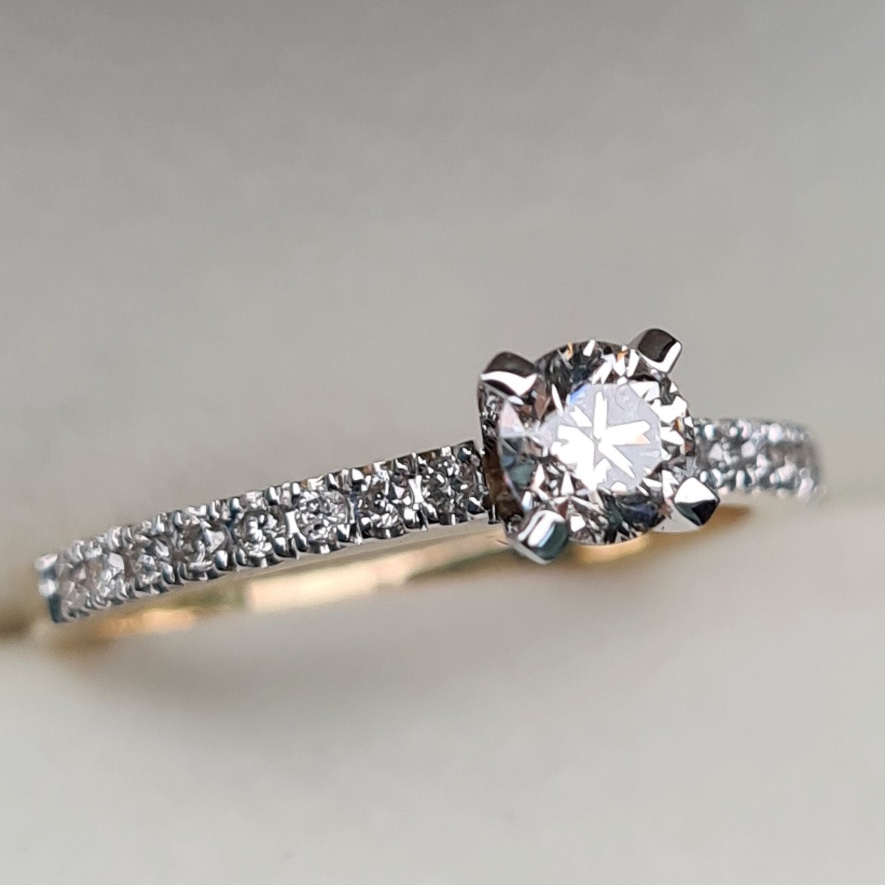 Кольцо Deimantas 96293209 16,5р 2,2гр 0,48ct. купить,NaN