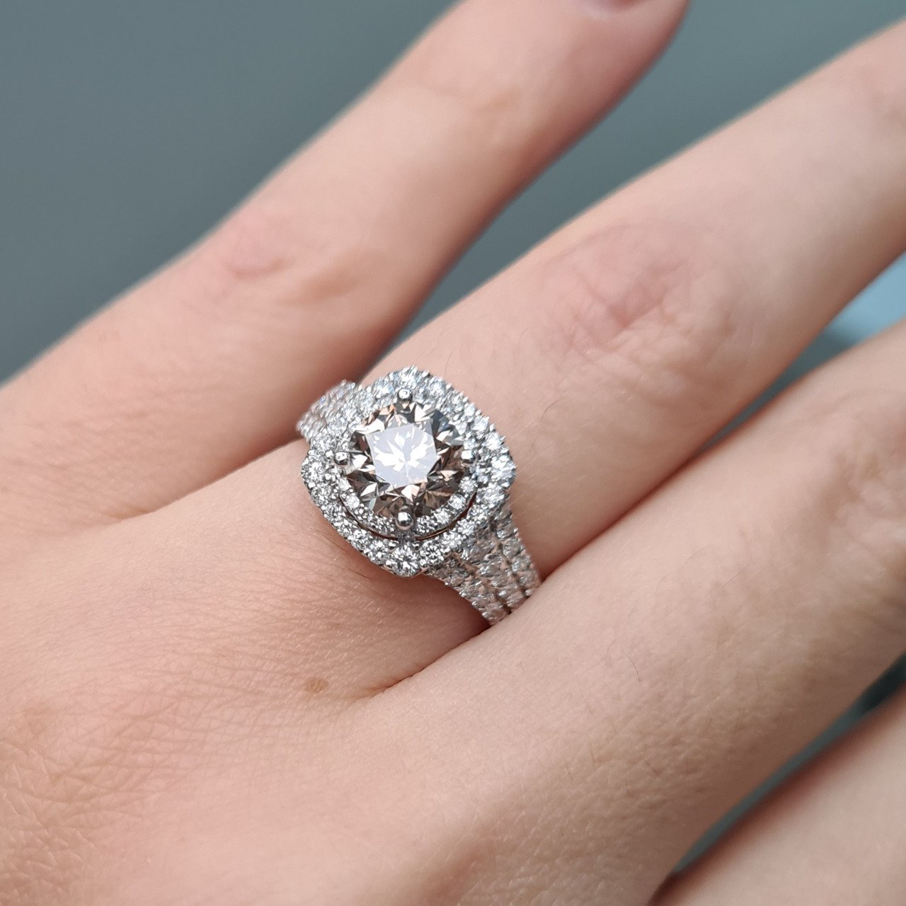 Кольцо Deimantas 94646599 16,5р 5,97гр 2,47ct. купить,NaN