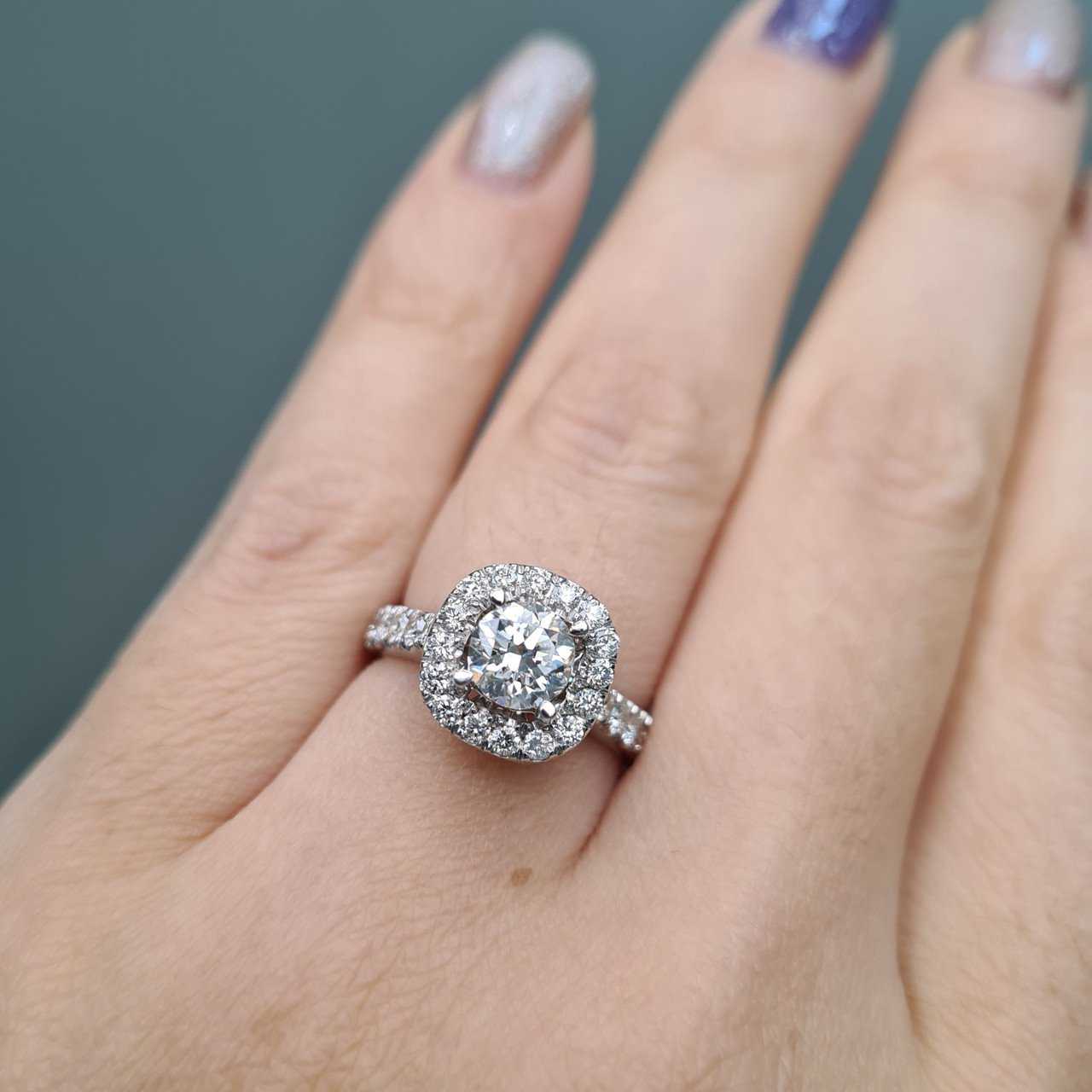 Кольцо Deimantas 94646641 16,51р 4,36гр 2,10ct. купить,NaN
