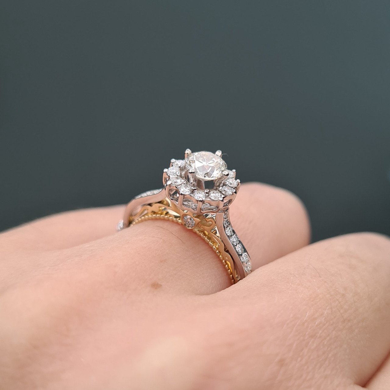 Кольцо Deimantas 94646865 18р 3,93гр 0,90ct. купить,NaN