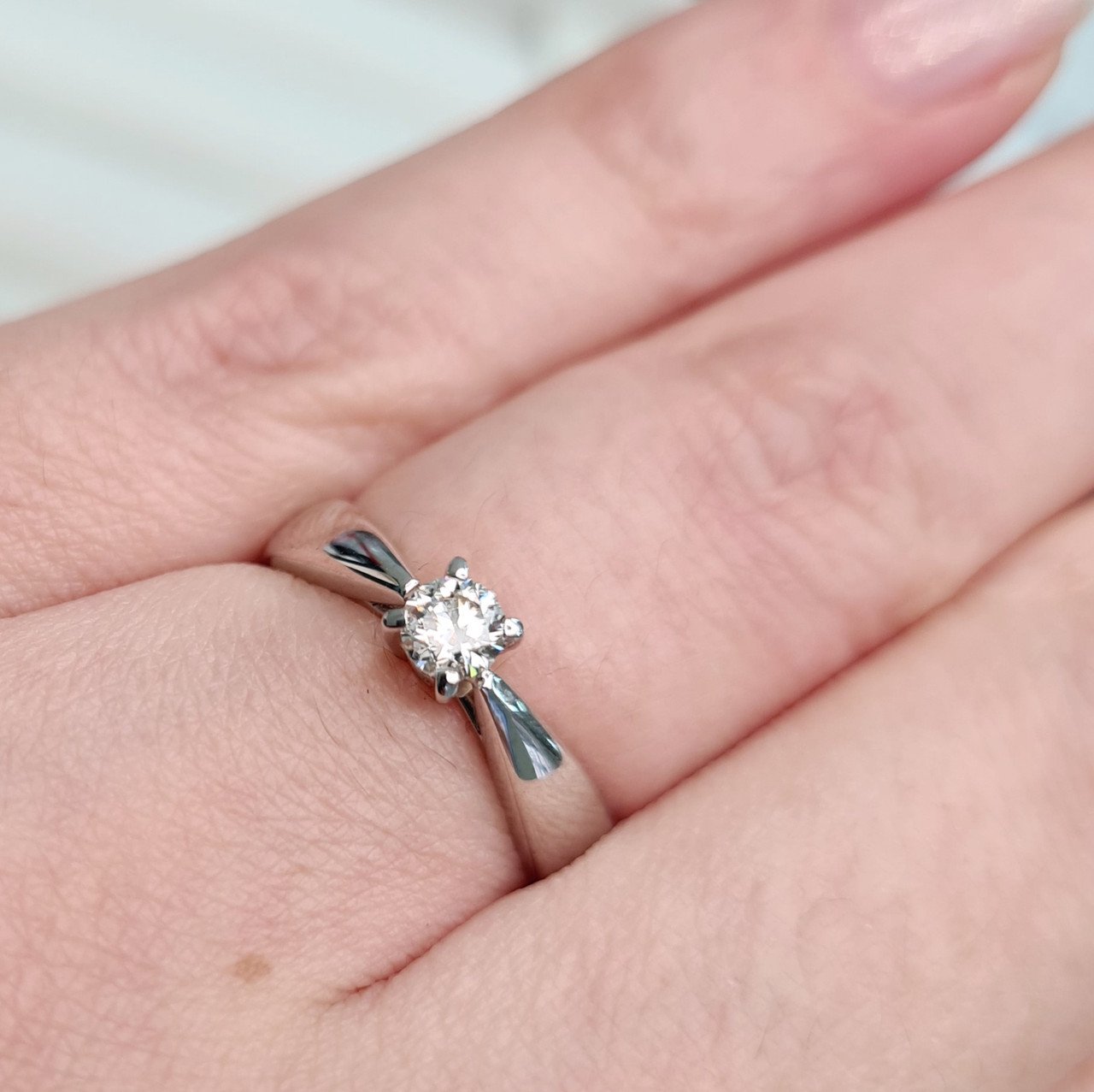 Кольцо Deimantas 85839735 16,5р 3,13гр 0,20ct. купить,NaN