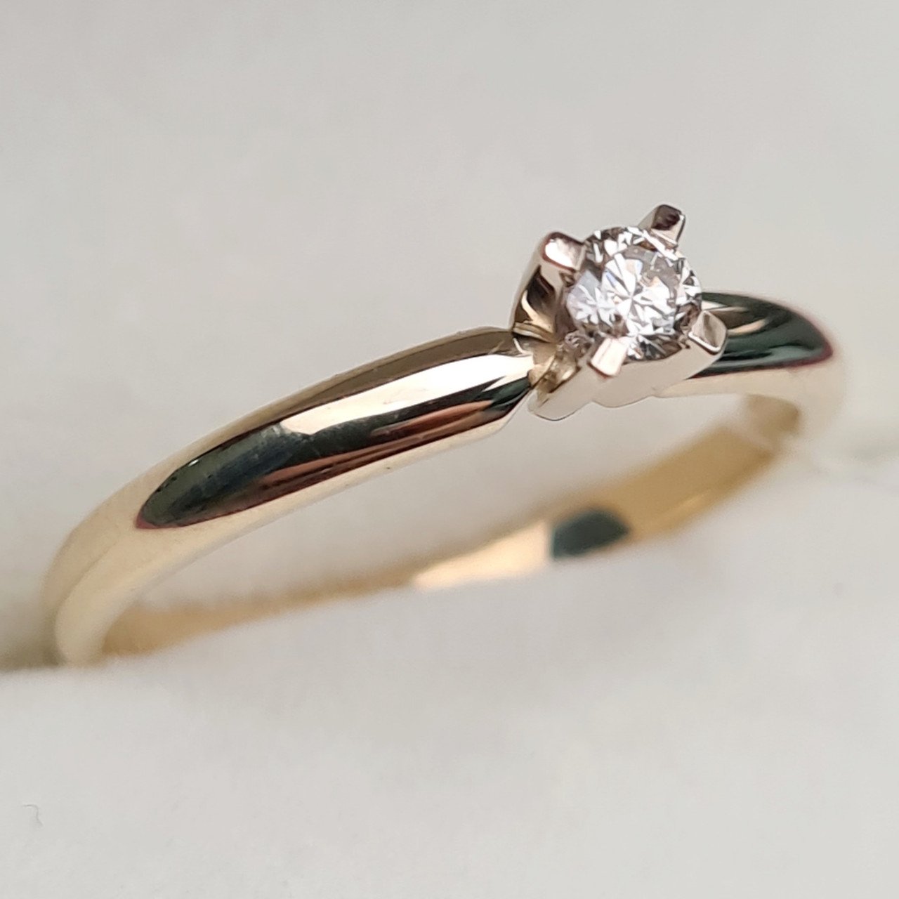 Кольцо Deimantas 96412153 16,5р 2,13гр 0,14ct. купить,NaN