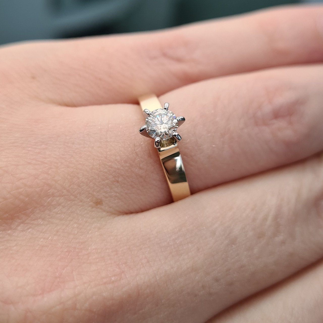 Кольцо Deimantas 87133385 16,5р 3,26гр 0,40ct. купить,NaN