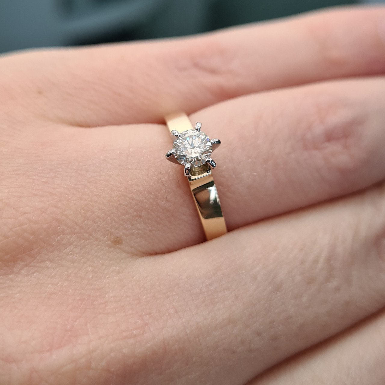 Кольцо Deimantas 87133385 16,5р 3,26гр 0,40ct. купить,NaN