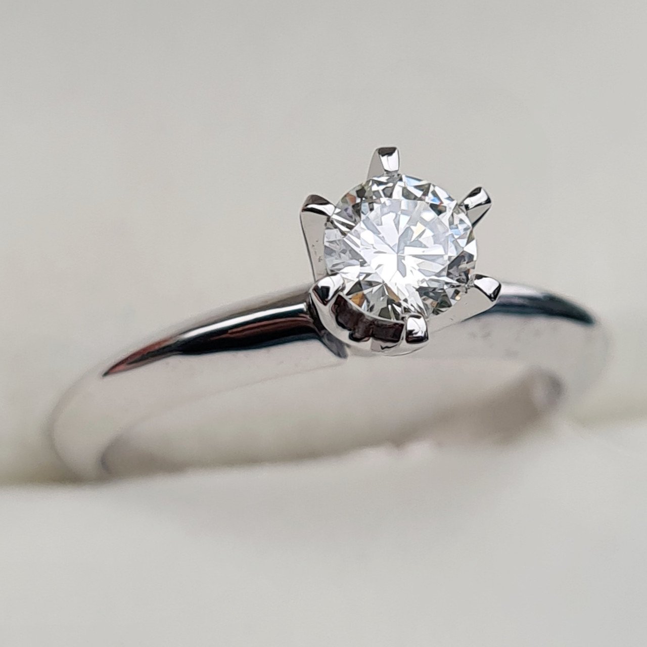 Кольцо Deimantas 87258507 16,51р 2,87гр 0,40ct. купить,NaN