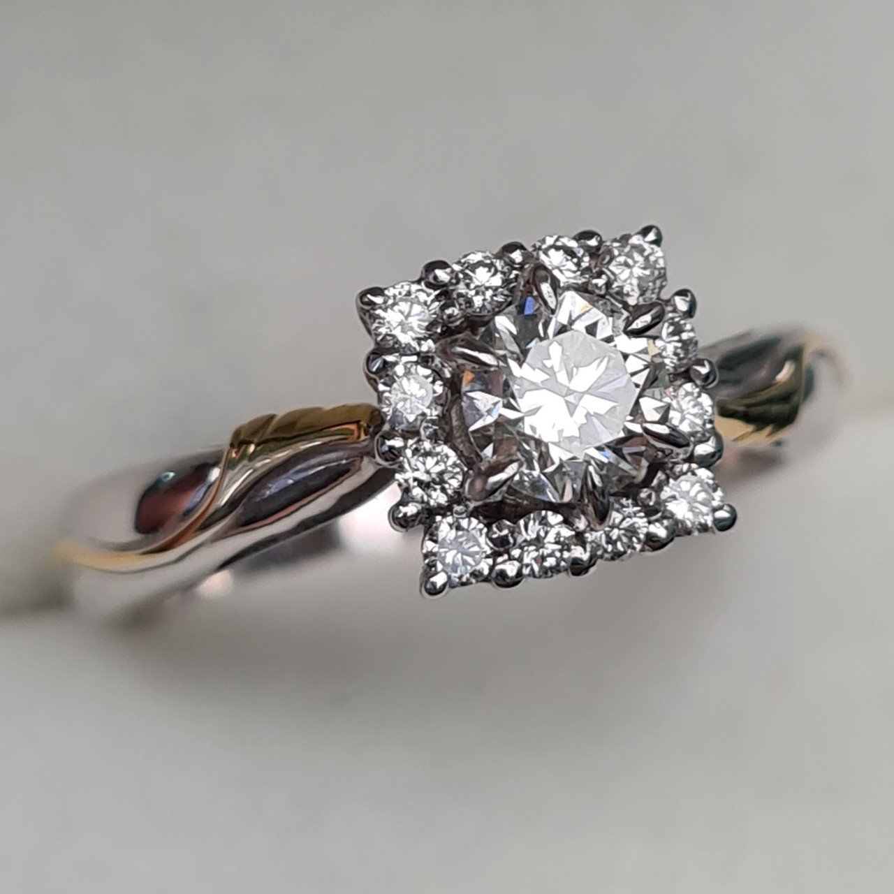 Кольцо Deimantas 94696053 16,51р 3,45гр 0,60ct. купить,NaN
