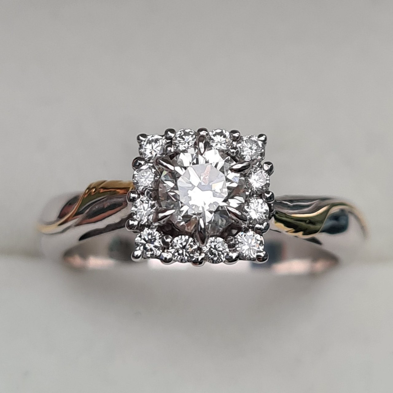 Кольцо Deimantas 94696053 16,51р 3,45гр 0,60ct. купить,NaN