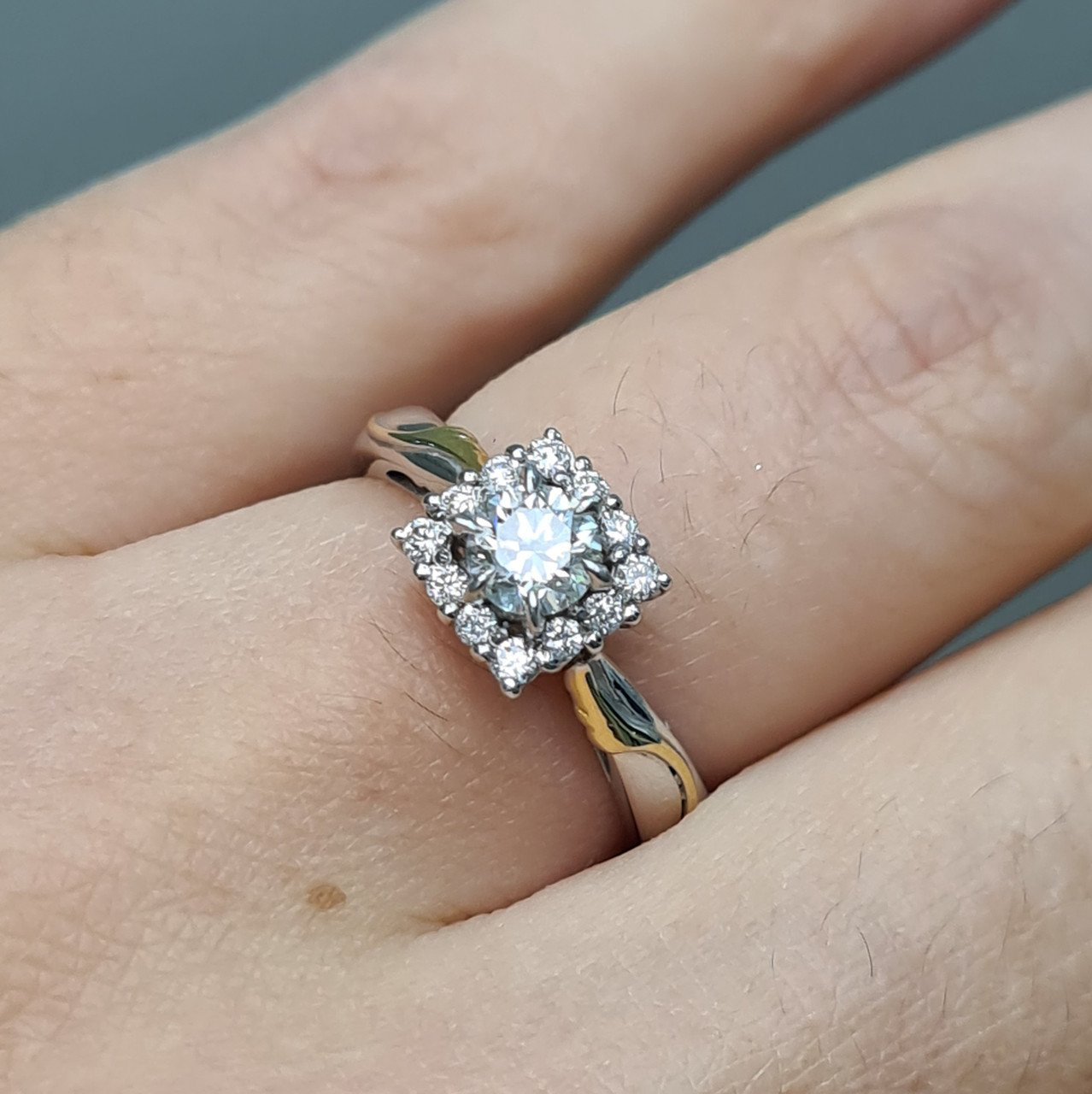 Кольцо Deimantas 94696053 16,51р 3,45гр 0,60ct. купить,NaN