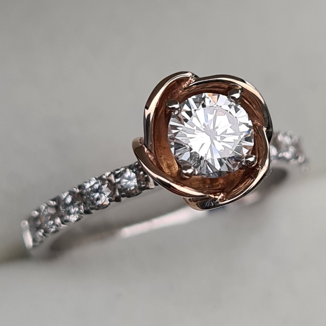 Кольцо Deimantas 94696085 16,5р 3,32гр 0,77ct. купить,NaN