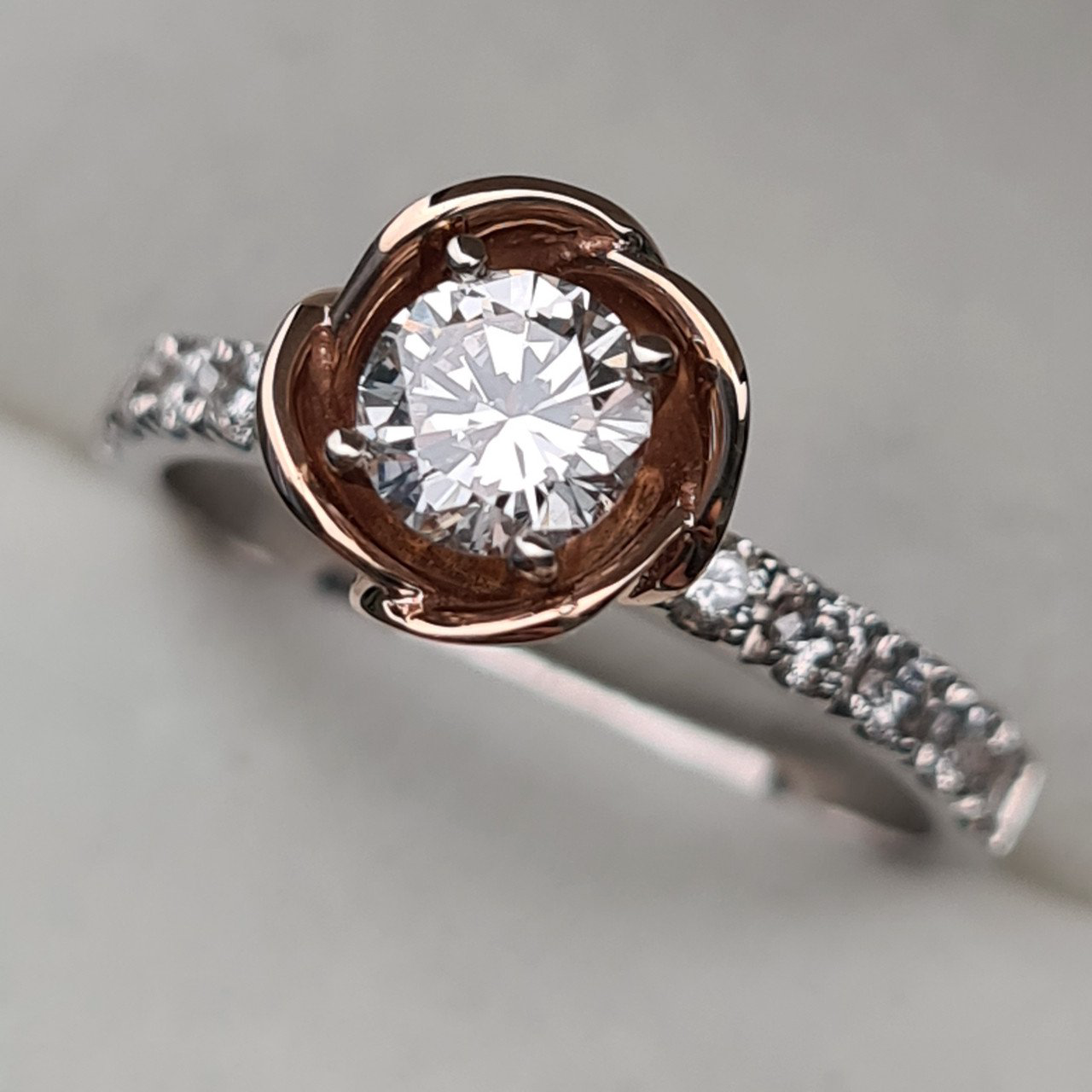 Кольцо Deimantas 94696085 16,5р 3,32гр 0,77ct. купить,NaN