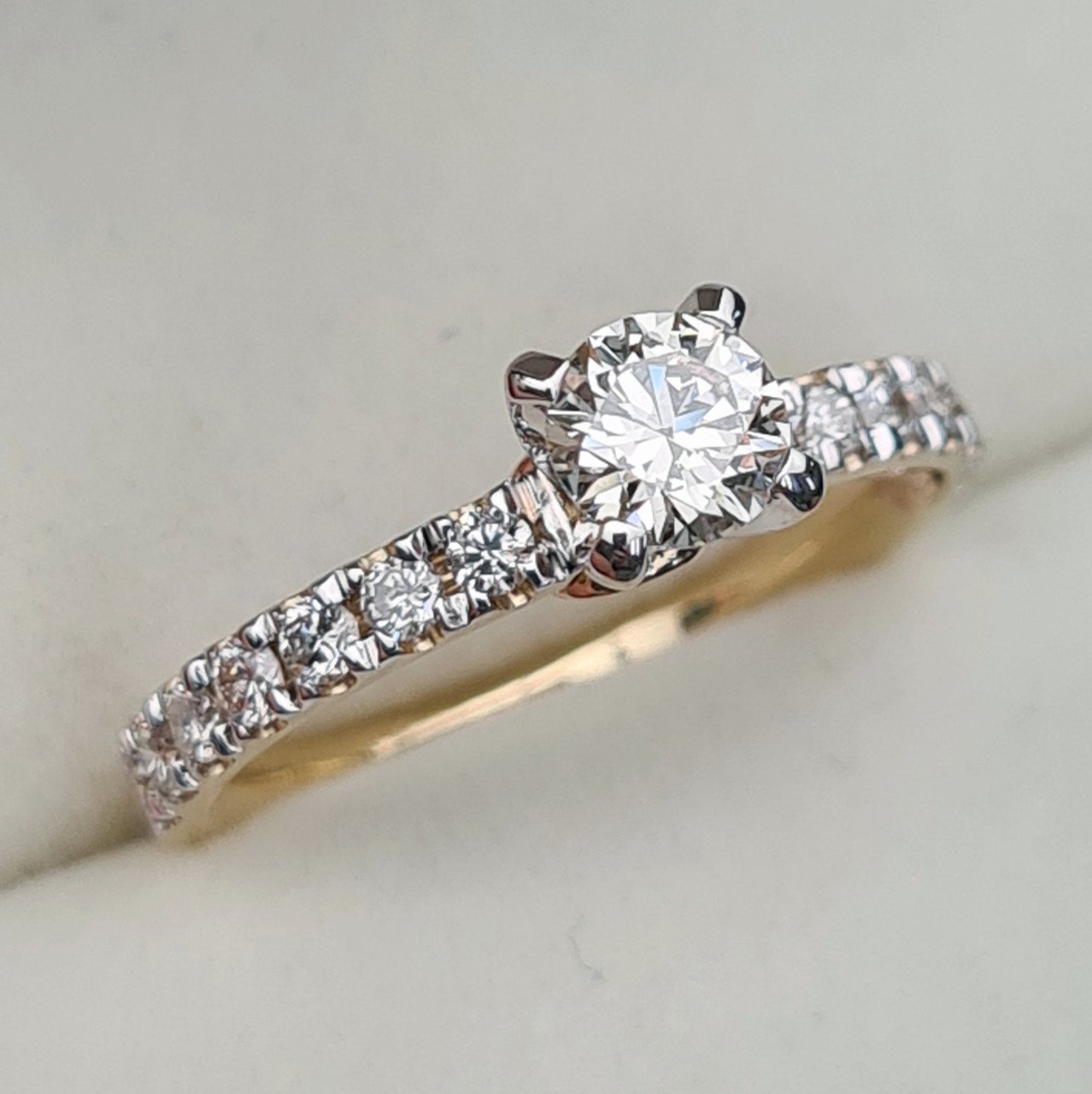 Кольцо Deimantas 87308356 16,5р 3,33гр 0,85ct. купить,NaN