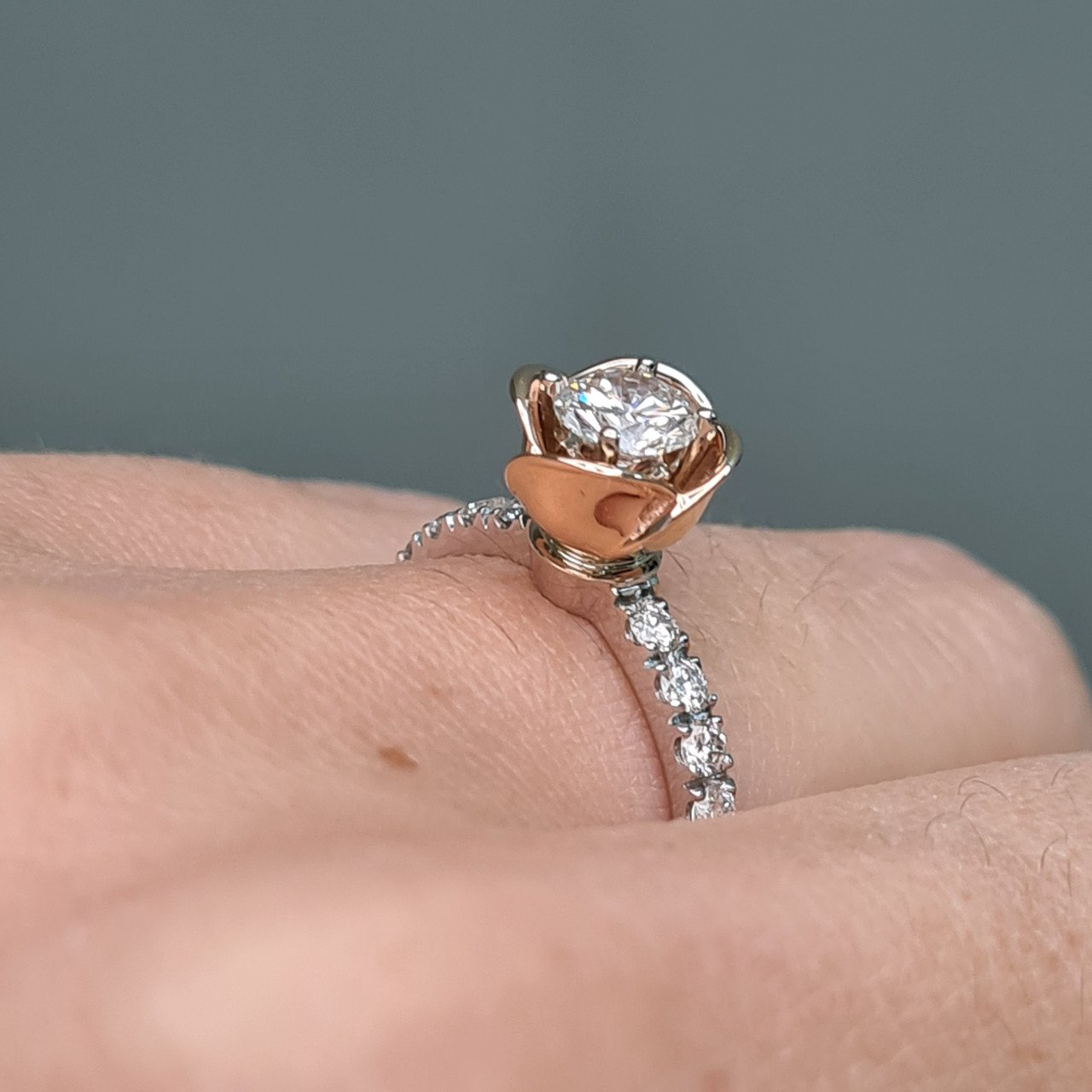 Кольцо Deimantas 94696085 16,5р 3,32гр 0,77ct. купить,NaN