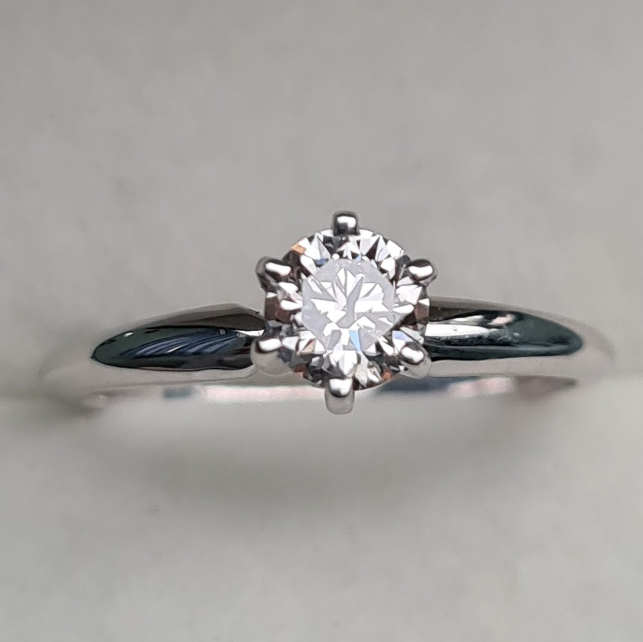 Кольцо Deimantas 94696095 16,5р 1,97гр 0,45ct. купить,NaN