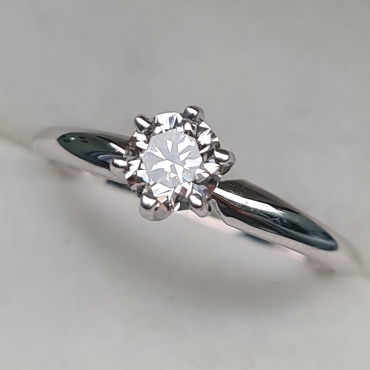 Кольцо Deimantas 94696095 16,5р 1,97гр 0,45ct. купить,NaN