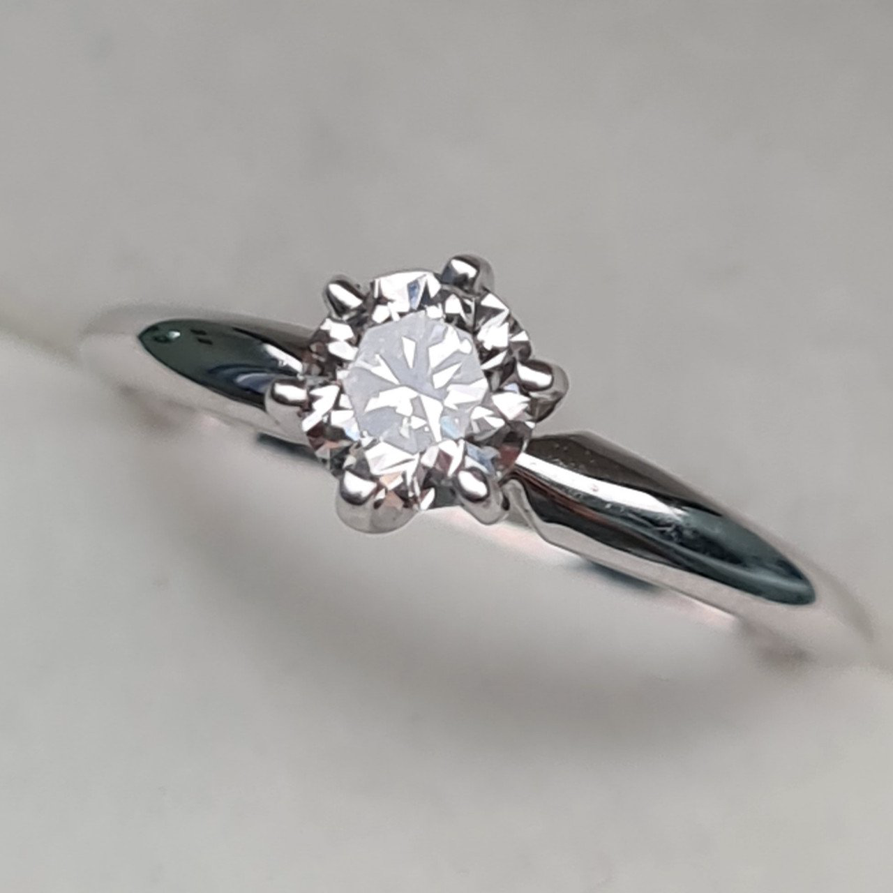 Кольцо Deimantas 94696095 16,5р 1,97гр 0,45ct. купить,NaN