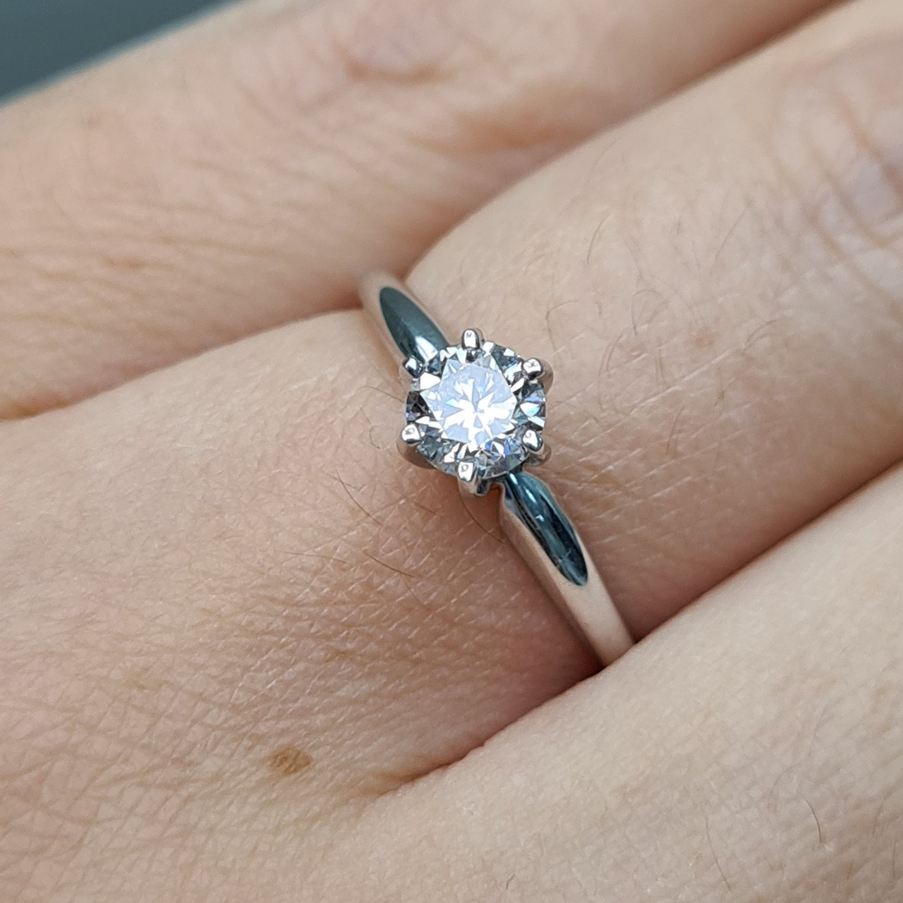 Кольцо Deimantas 94696095 16,5р 1,97гр 0,45ct. купить,NaN
