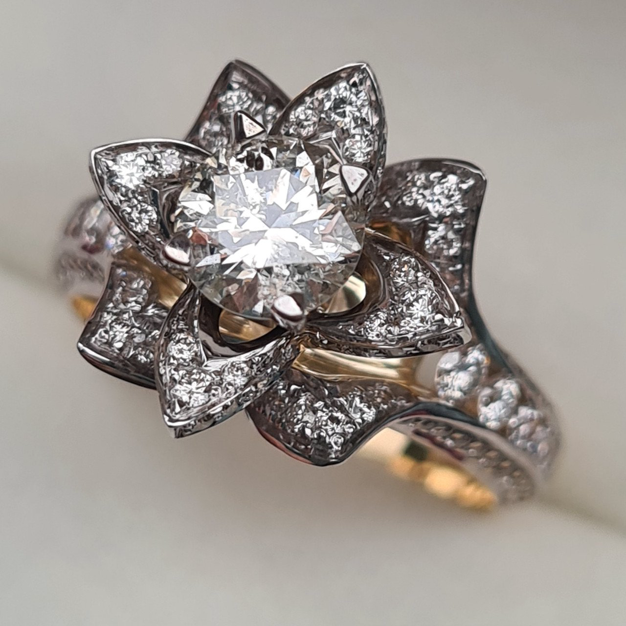 Кольцо Deimantas 96417635 17,5р 7,16гр 2,21ct. купить,NaN