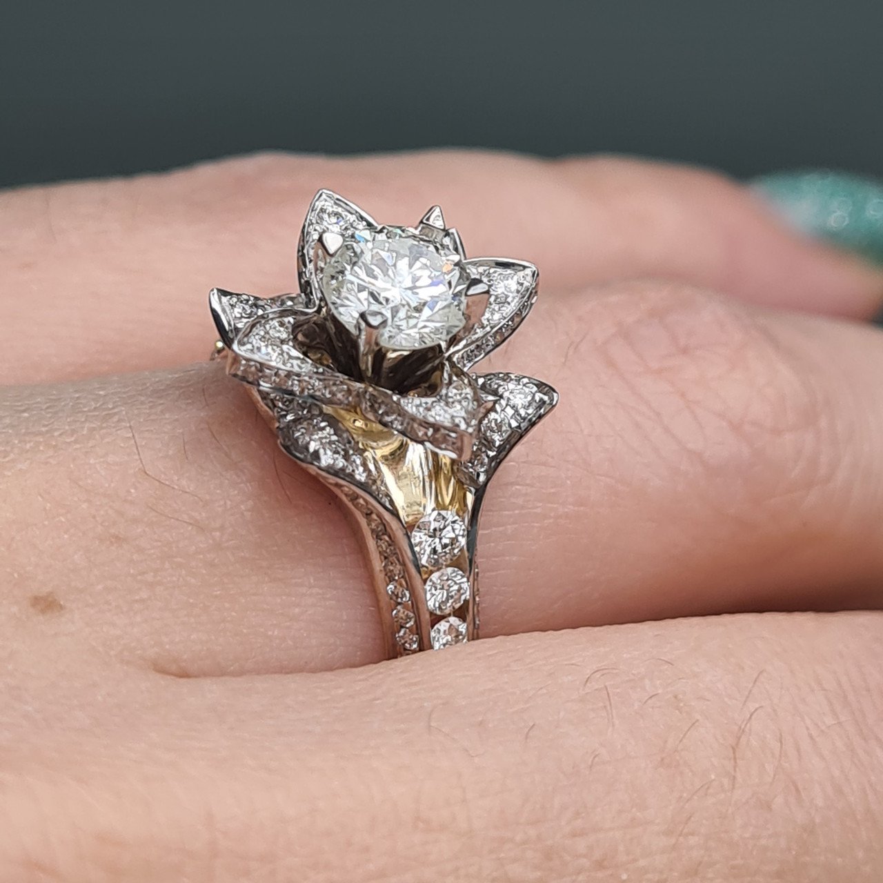 Кольцо Deimantas 96417635 17,5р 7,16гр 2,21ct. купить,NaN