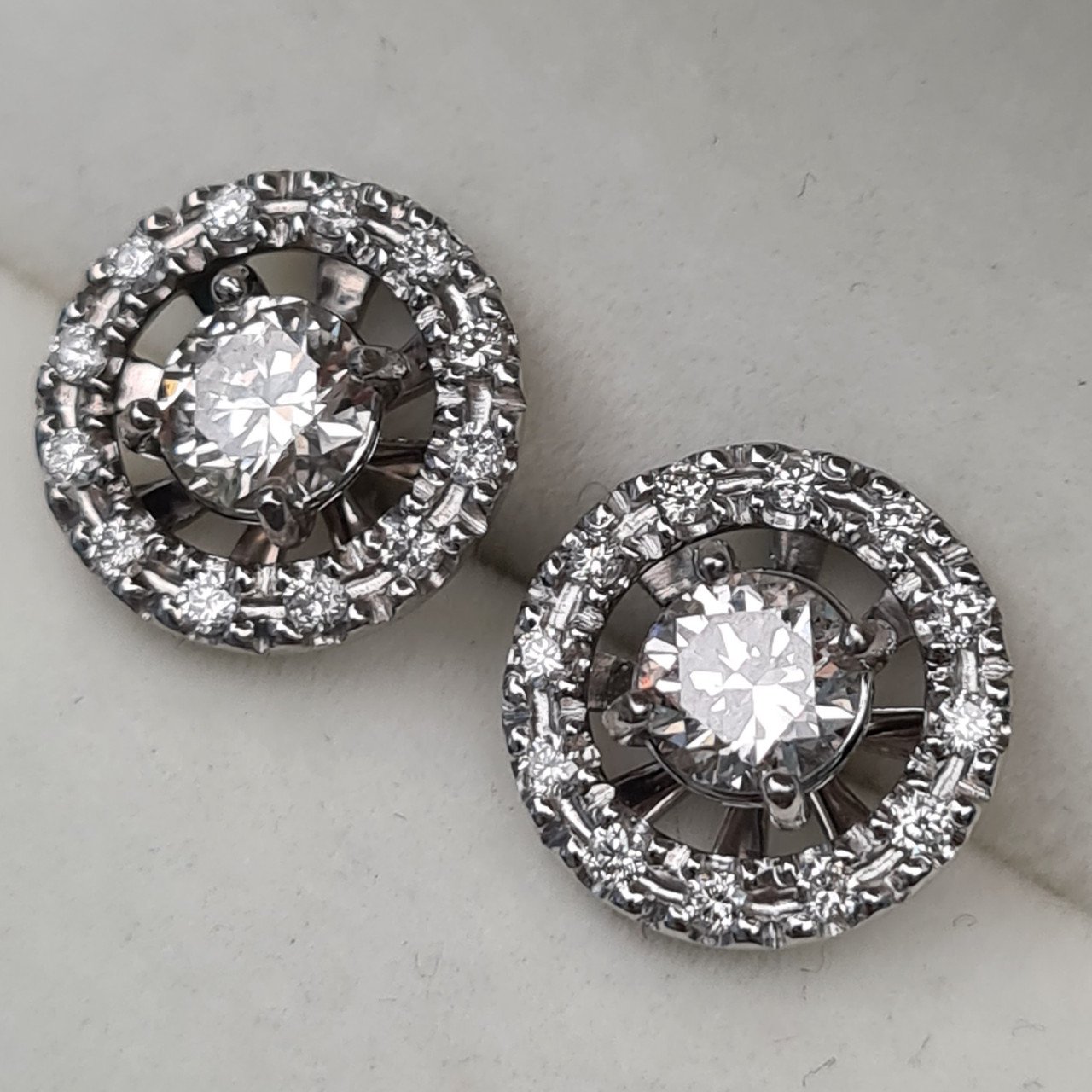 Серьги Deimantas 94696113 1,4гр 1,40ct. купить,NaN