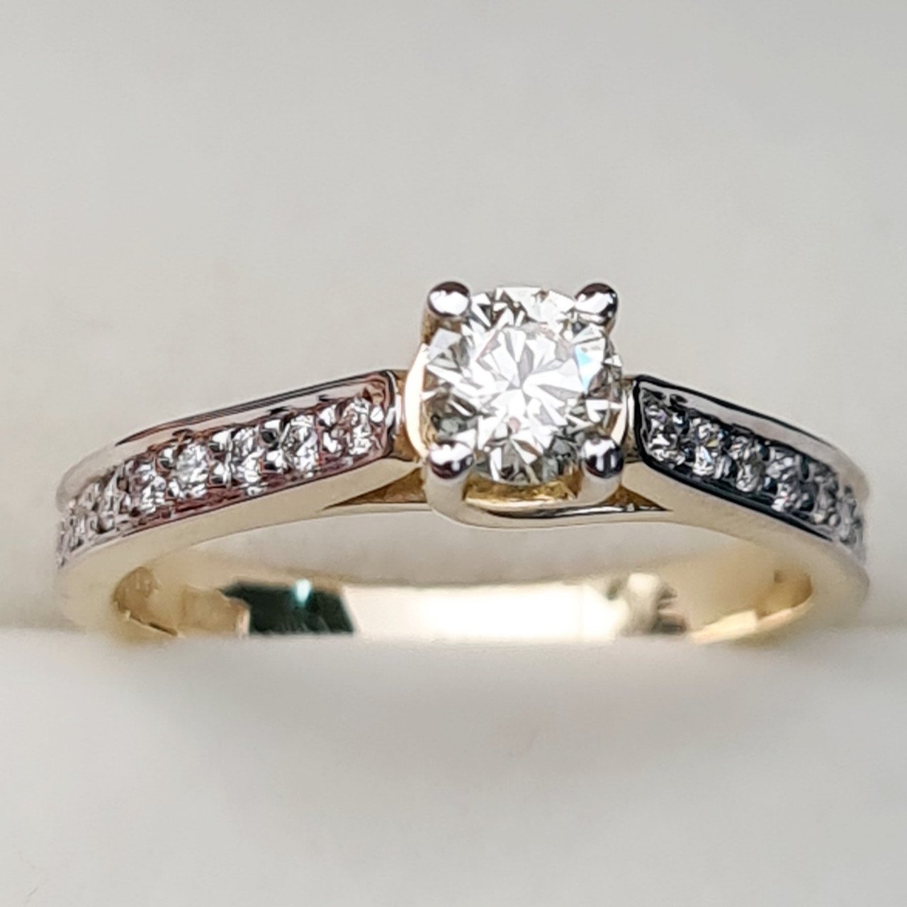Кольцо Deimantas 88925644 16,5р 2,6гр 0,58ct. купить,NaN