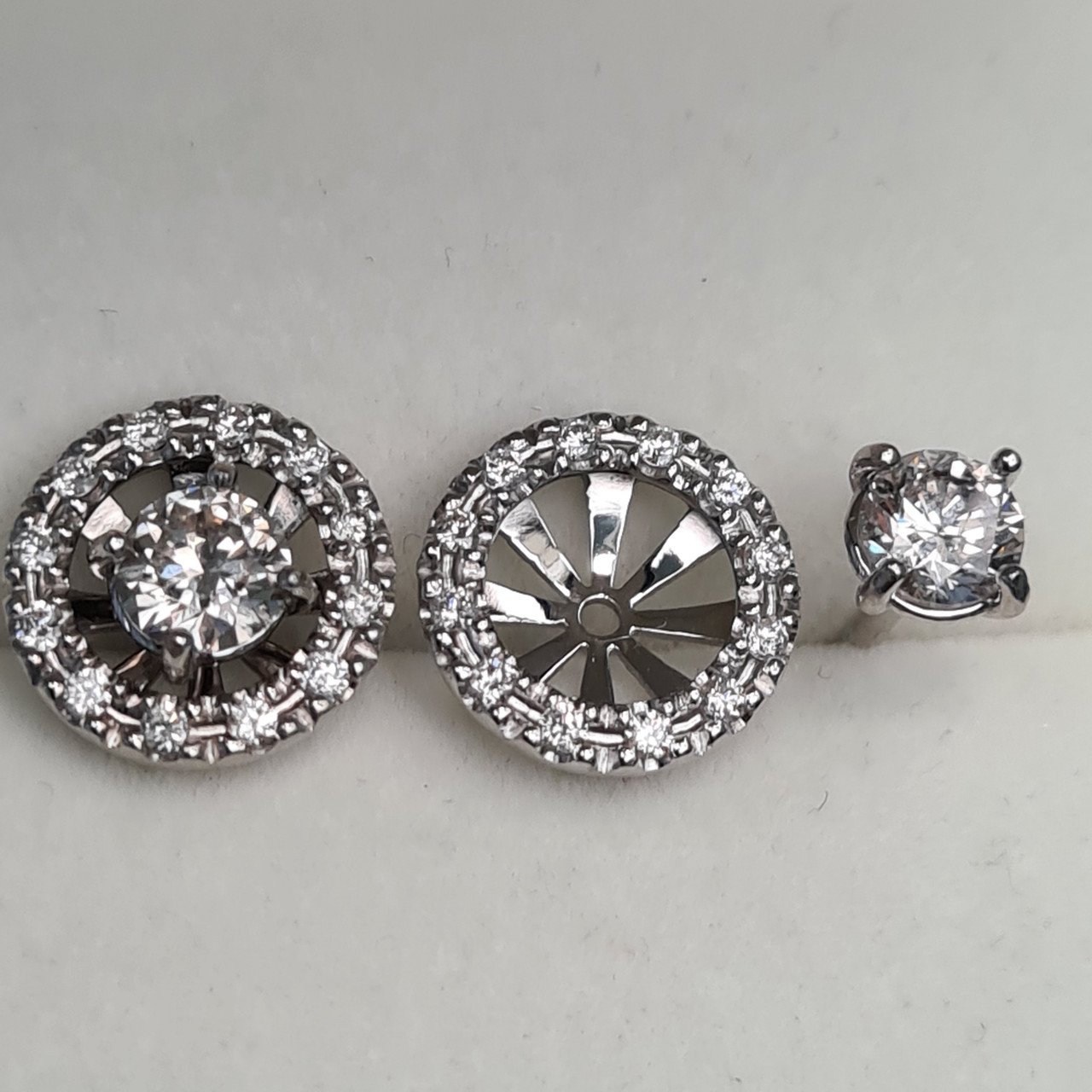 Серьги Deimantas 94696113 1,4гр 1,40ct. купить,NaN