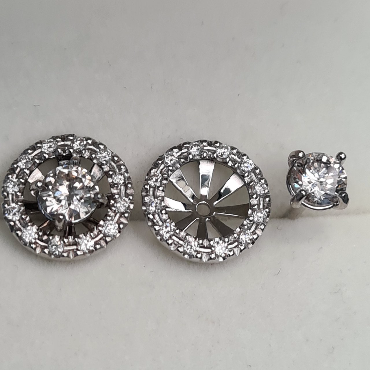 Серьги Deimantas 94696113 1,4гр 1,40ct. купить,NaN