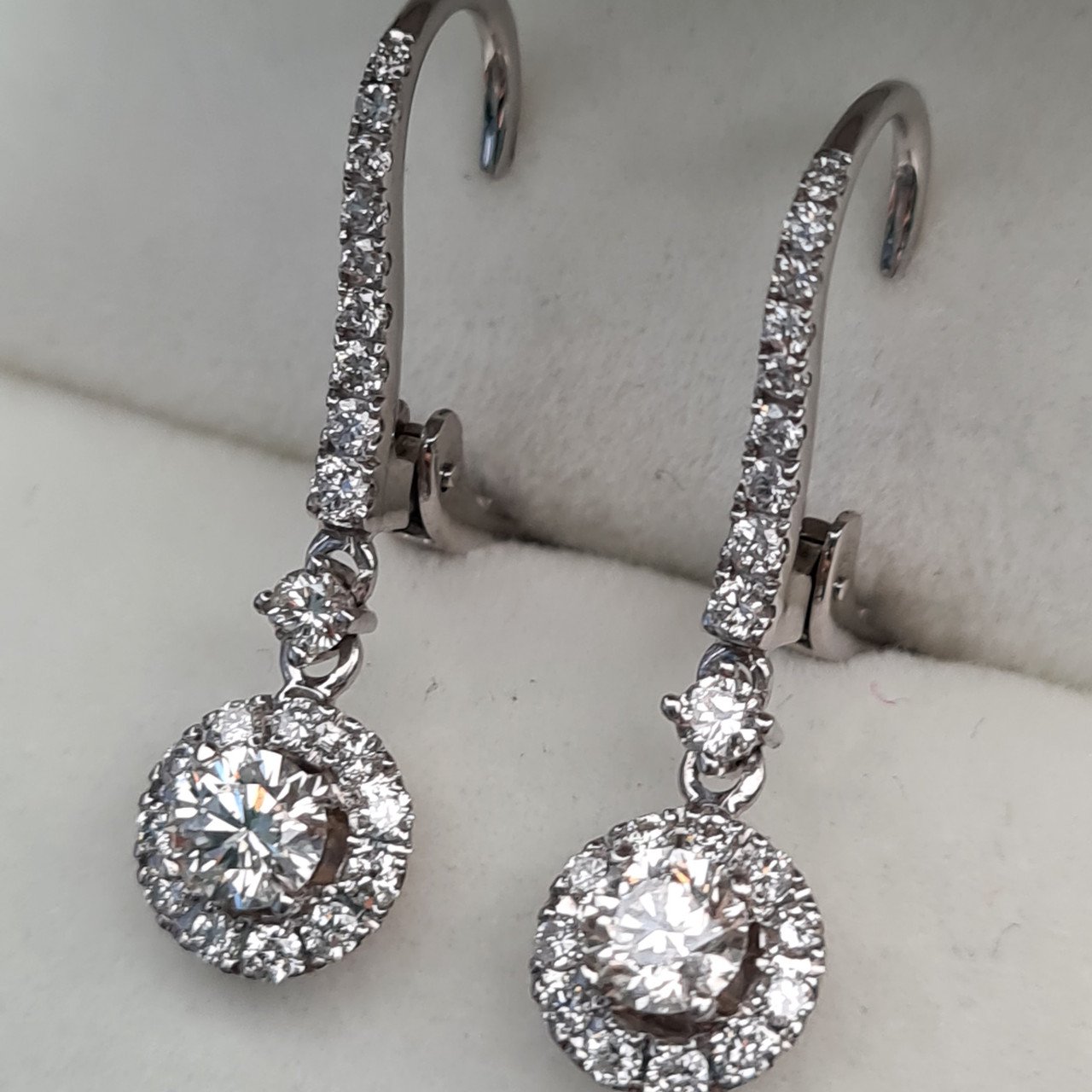 Серьги Deimantas 94696296 4,54гр 1,24ct. купить,NaN