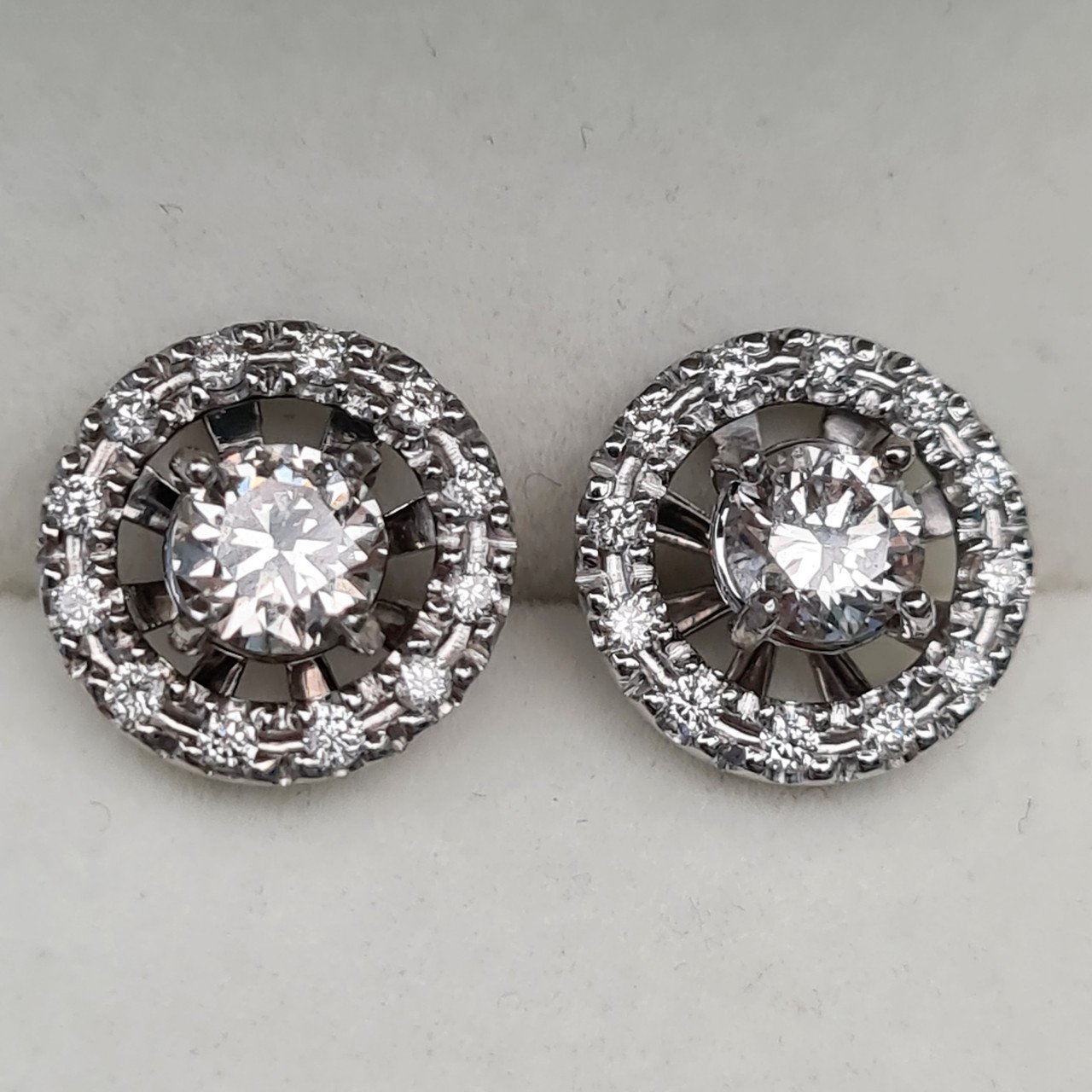 Серьги Deimantas 94696338 4,17гр 1,36ct. купить,NaN