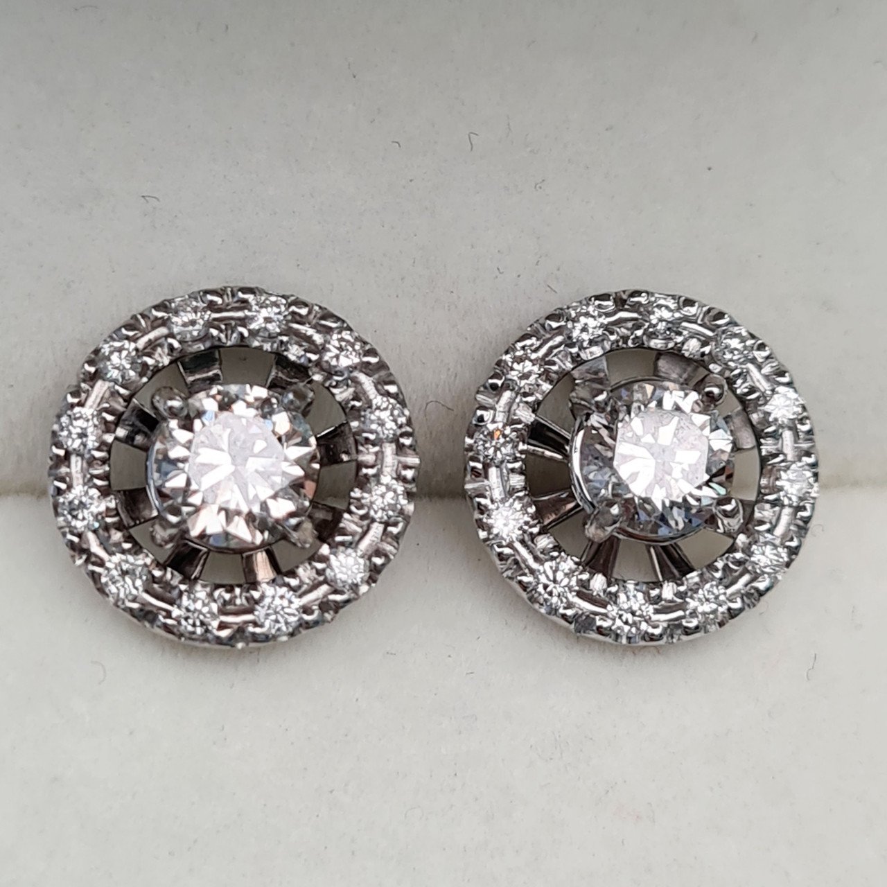 Серьги Deimantas 94696338 4,17гр 1,36ct. купить,NaN