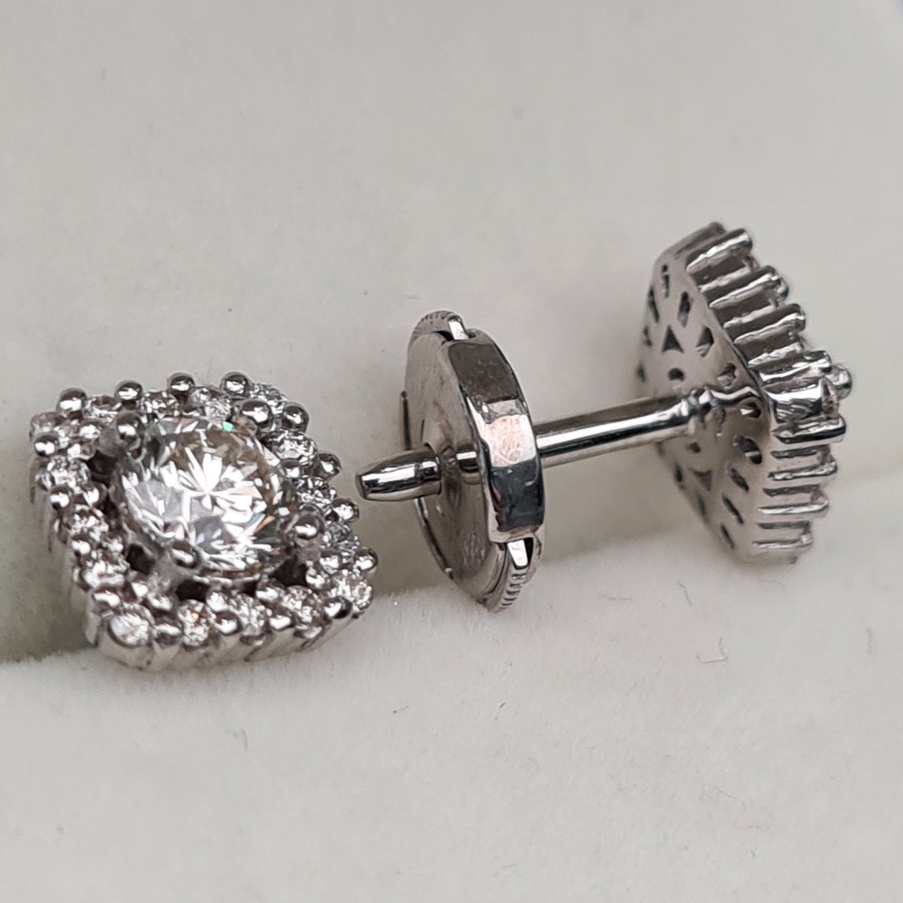 Серьги Deimantas 94696462 2,98гр 1,08ct. купить,NaN