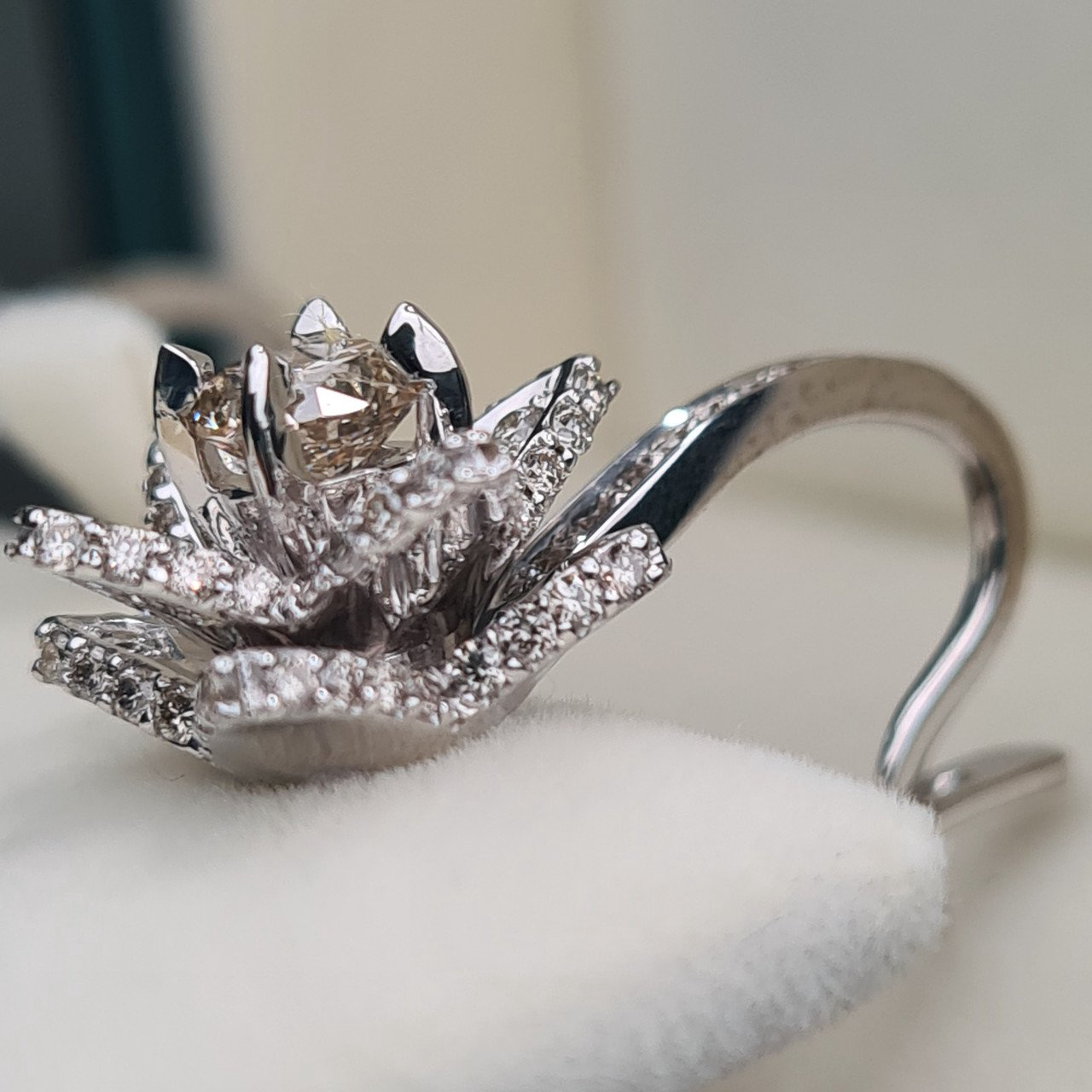 Серьги Deimantas 96417685 2,46гр 2,46ct. купить,NaN
