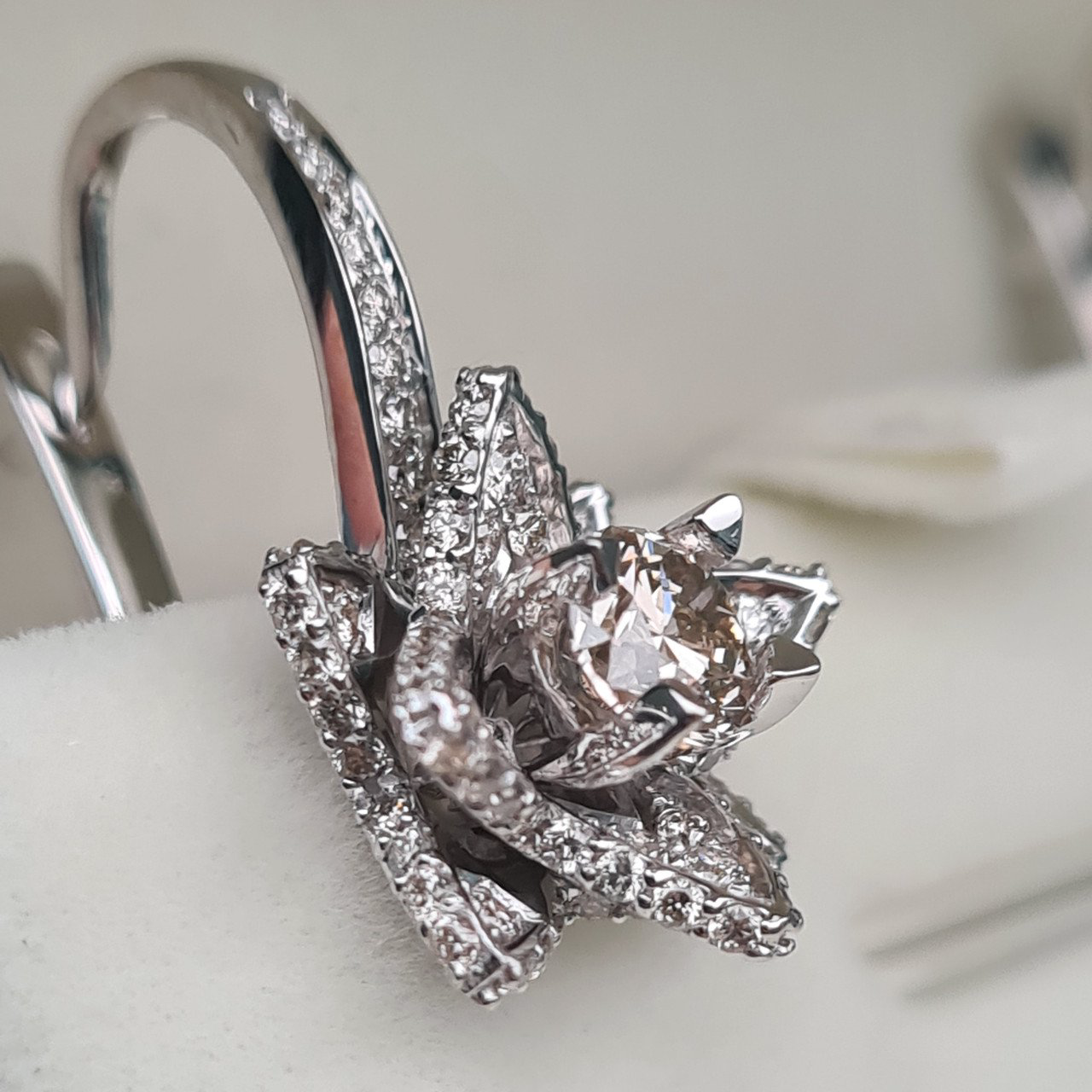 Серьги Deimantas 96417685 2,46гр 2,46ct. купить,NaN