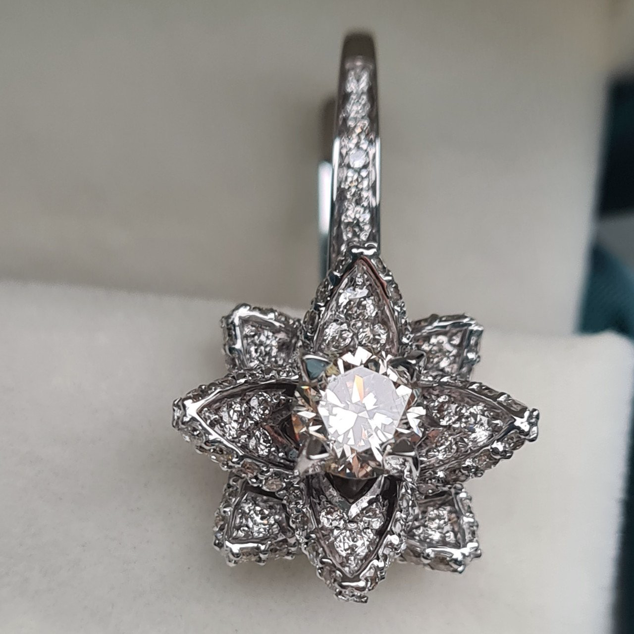 Серьги Deimantas 96417685 2,46гр 2,46ct. купить,NaN