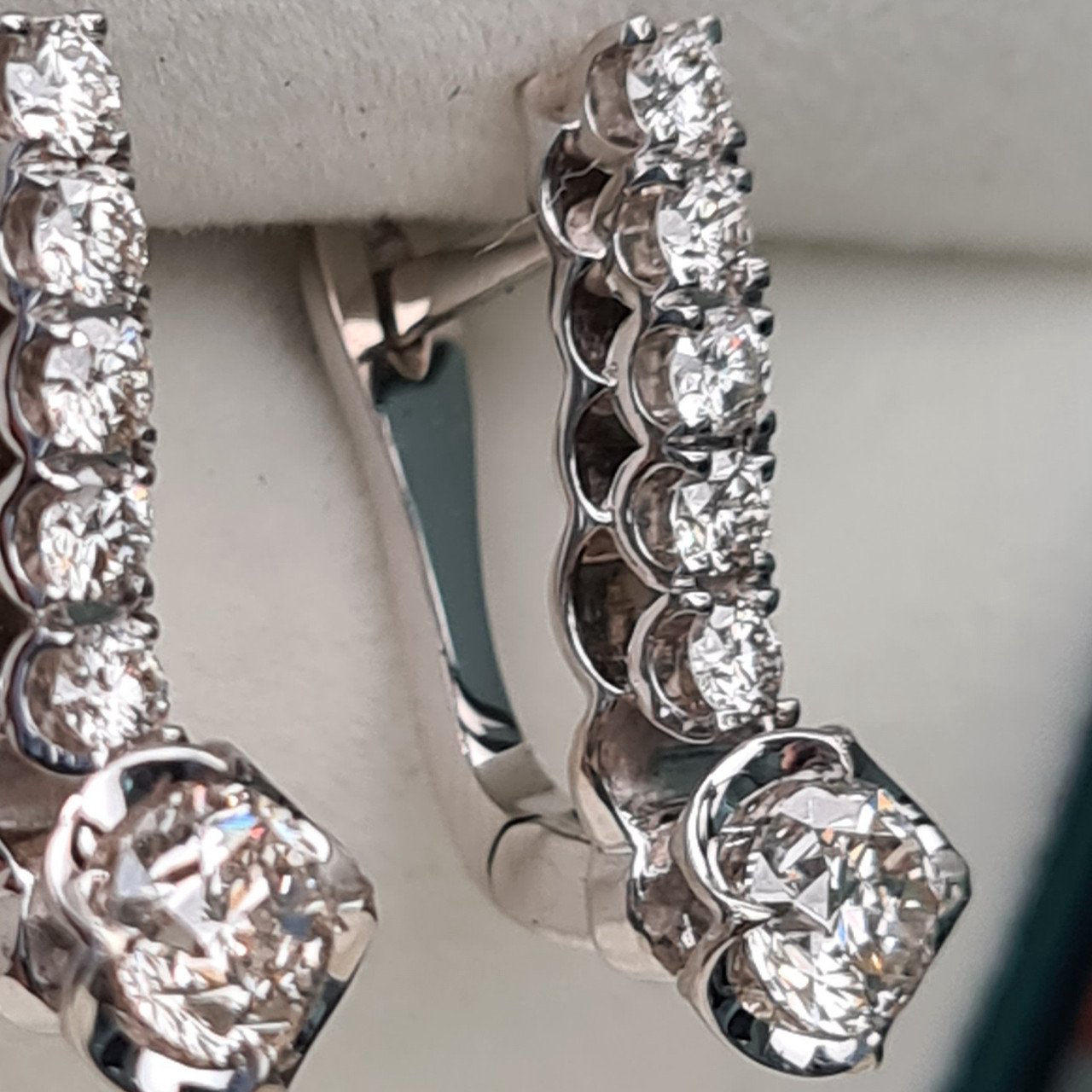 Серьги Deimantas 94696723 4,05гр 1,32ct. купить,NaN