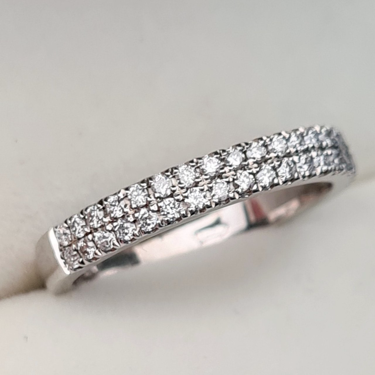 Кольцо Deimantas 90218653 16,5р 2,76гр 0,28ct. купить,NaN