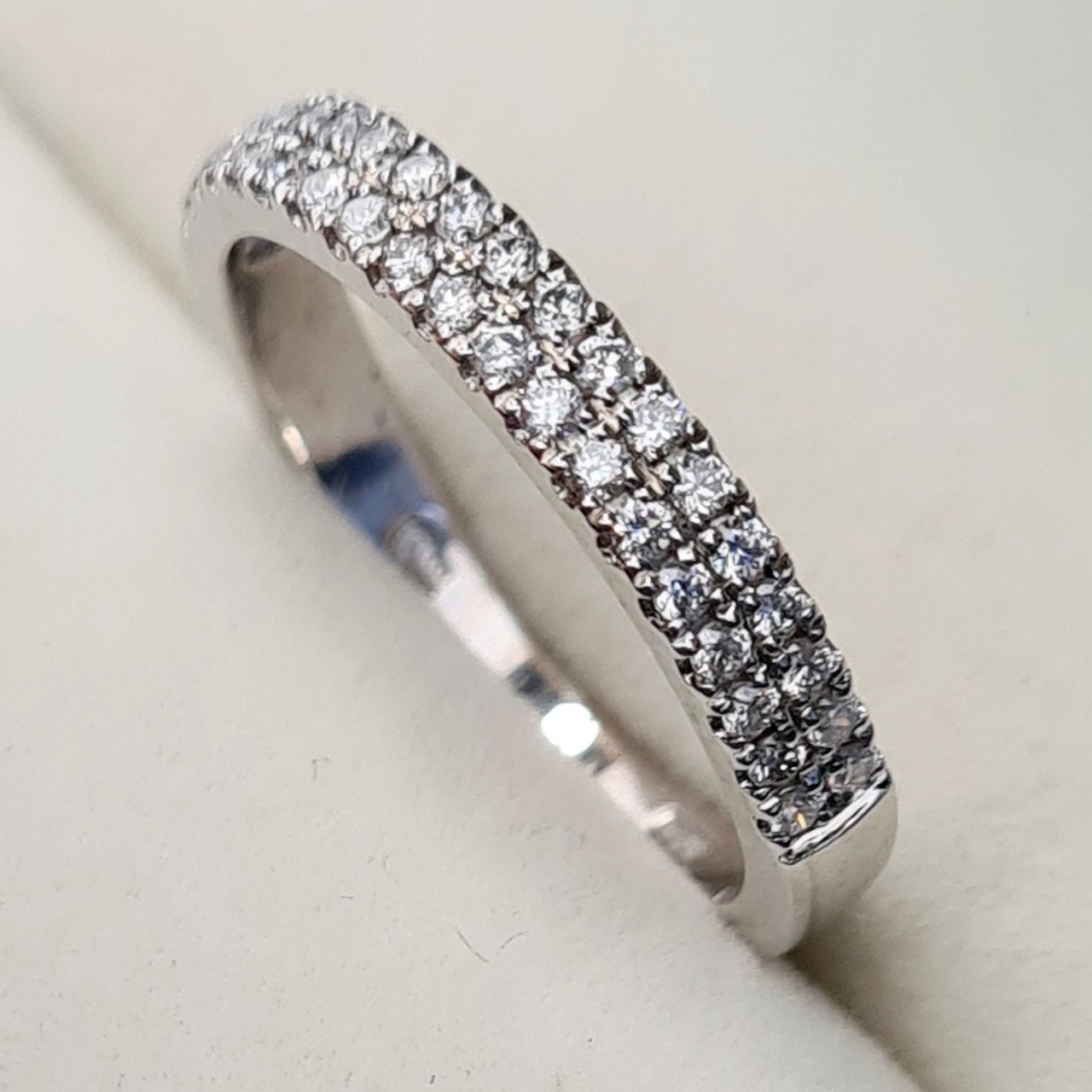 Кольцо Deimantas 90218653 16,5р 2,76гр 0,28ct. купить,NaN