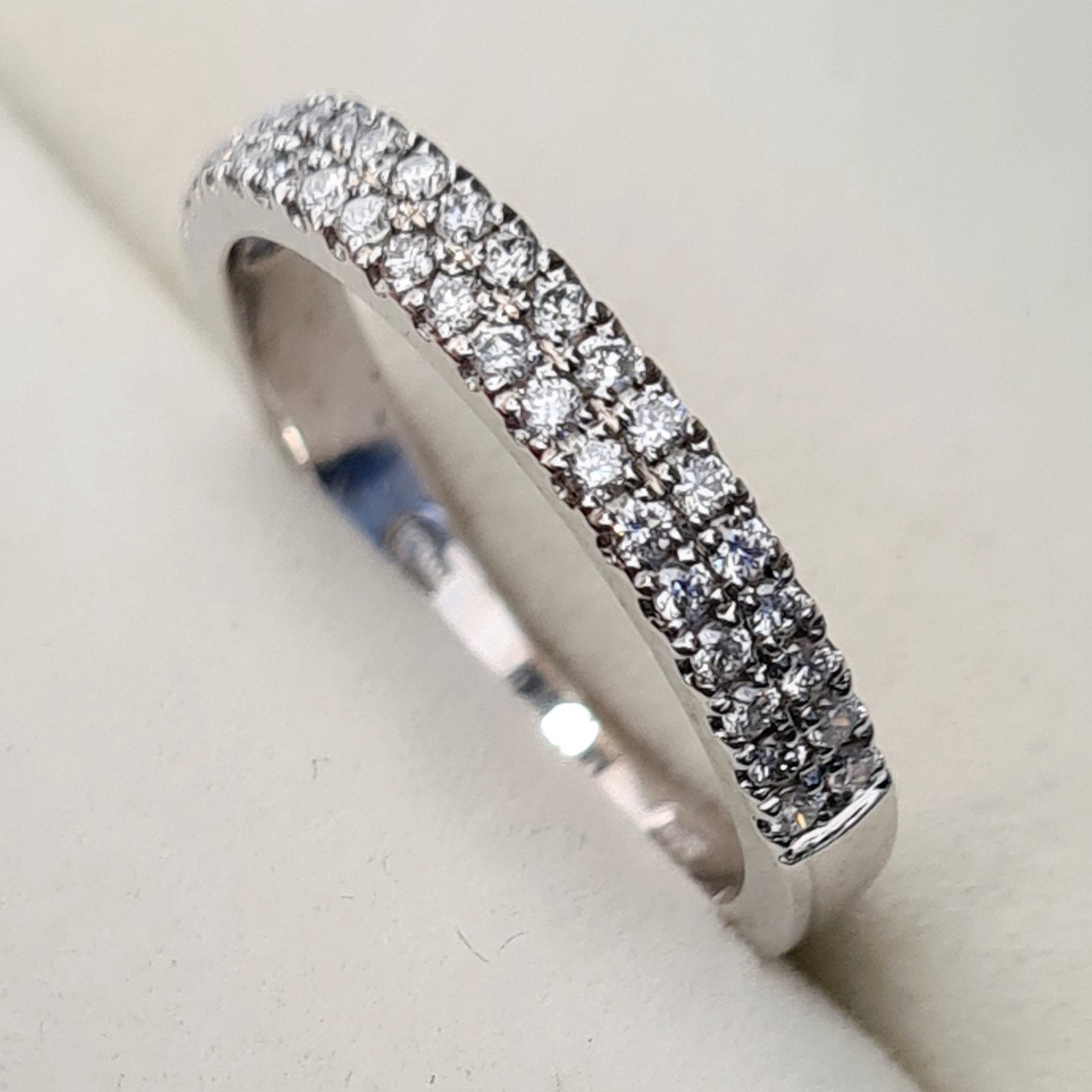 Кольцо Deimantas 90218653 16,5р 2,76гр 0,28ct. купить,NaN