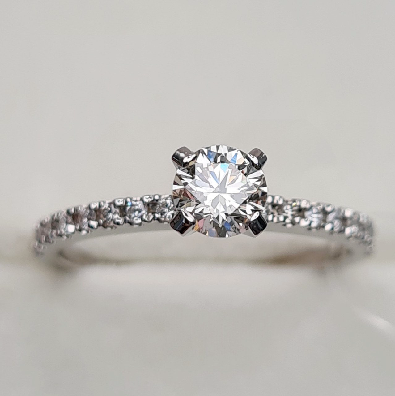 Кольцо Deimantas 96547402 16,51р 1,55гр 0,48ct. купить,NaN