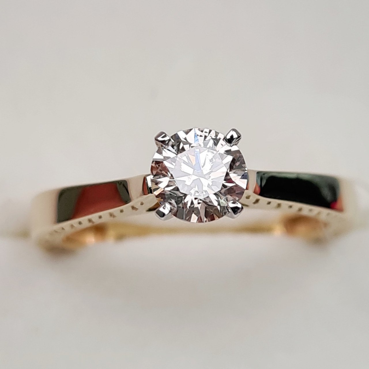 Кольцо Deimantas 90791533 16,51р 2,64гр 0,54ct. купить,NaN