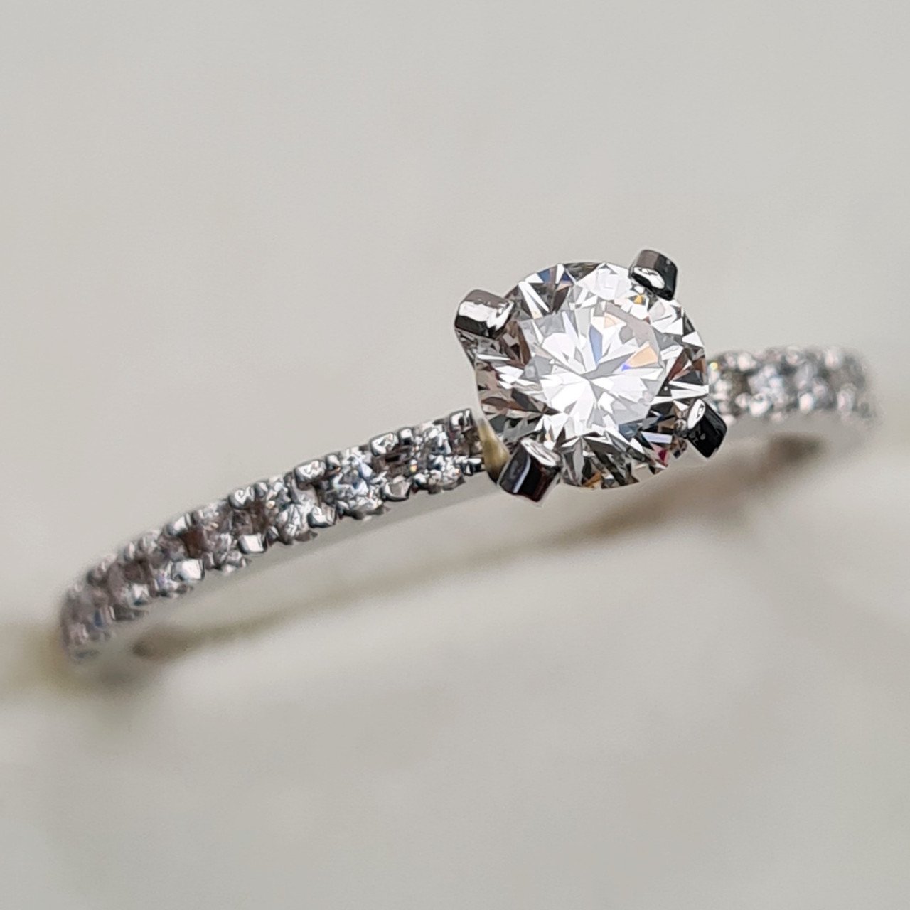 Кольцо Deimantas 96547402 16,51р 1,55гр 0,48ct. купить,NaN