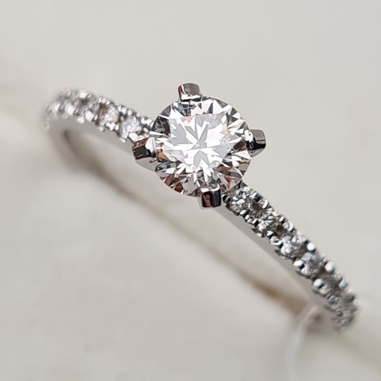 Кольцо Deimantas 96547402 16,51р 1,55гр 0,48ct. купить,NaN