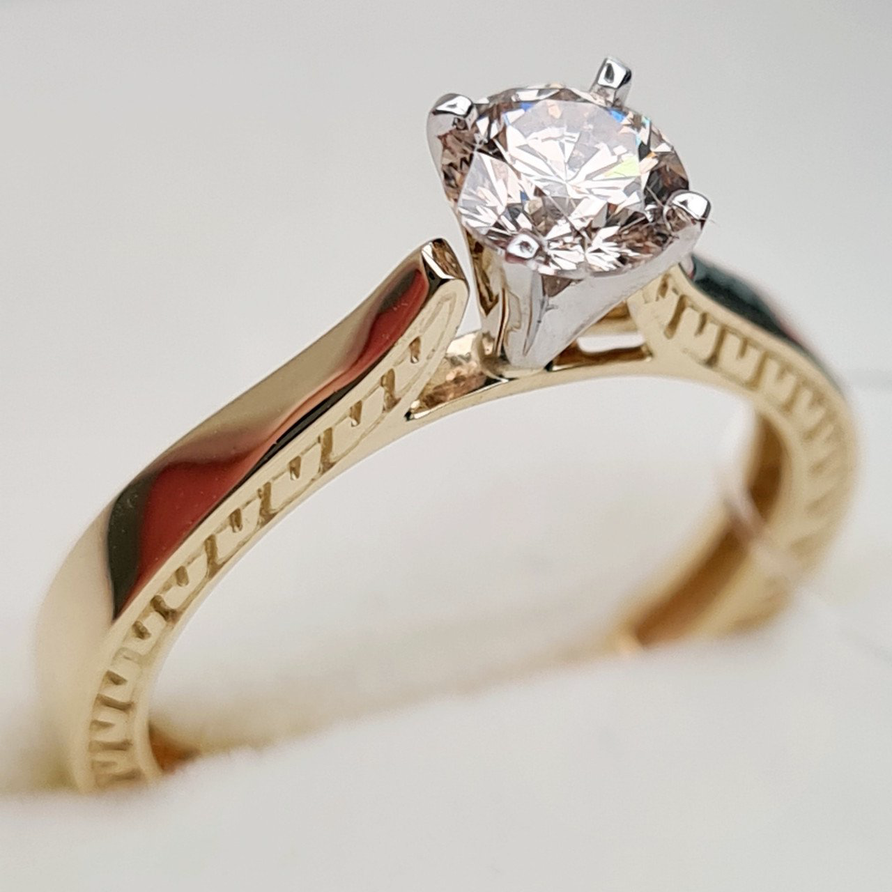 Кольцо Deimantas 90791533 16,51р 2,64гр 0,54ct. купить,NaN