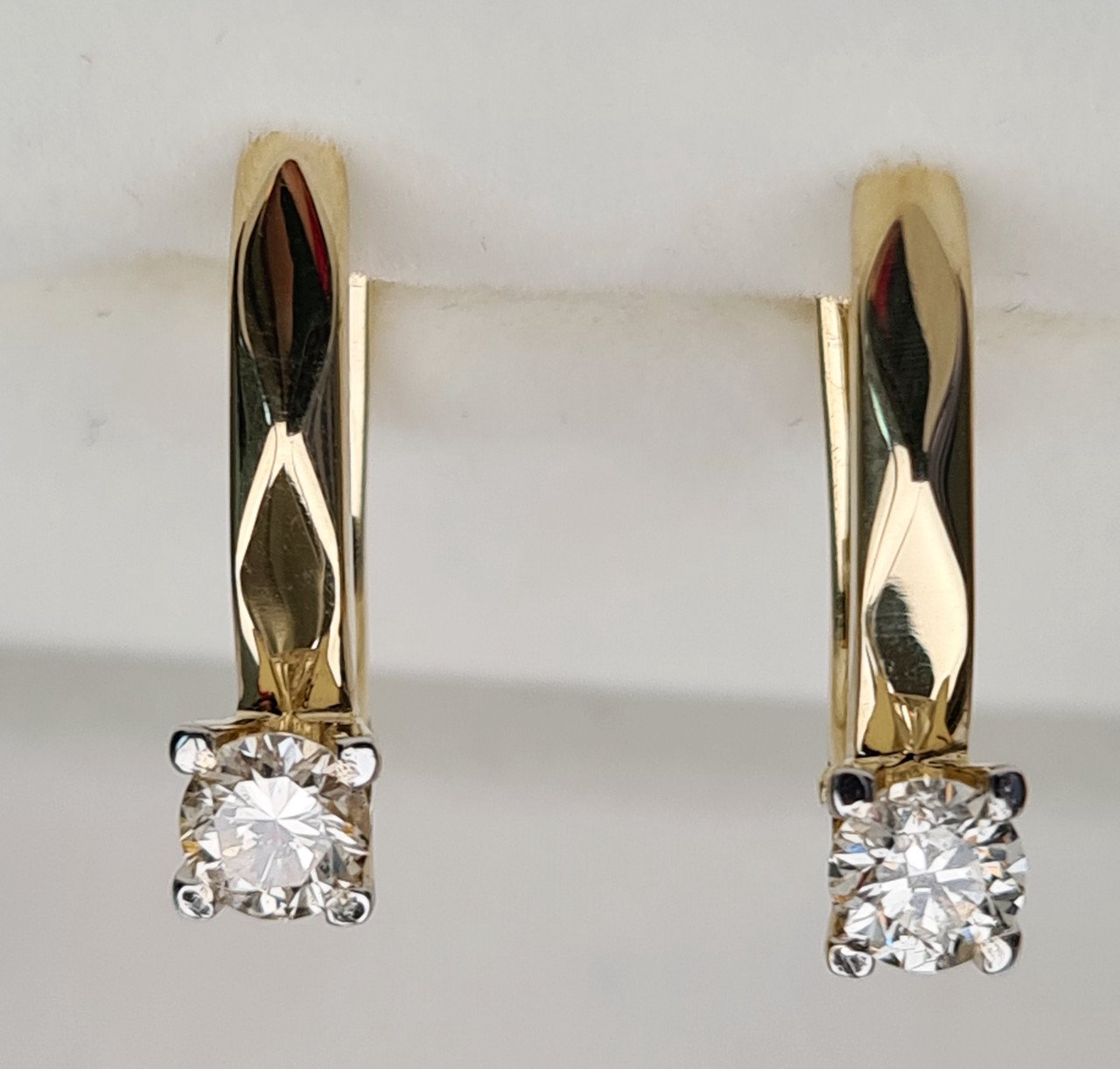 Серьги Deimantas 97085259 2,49гр 0,39ct. купить,NaN