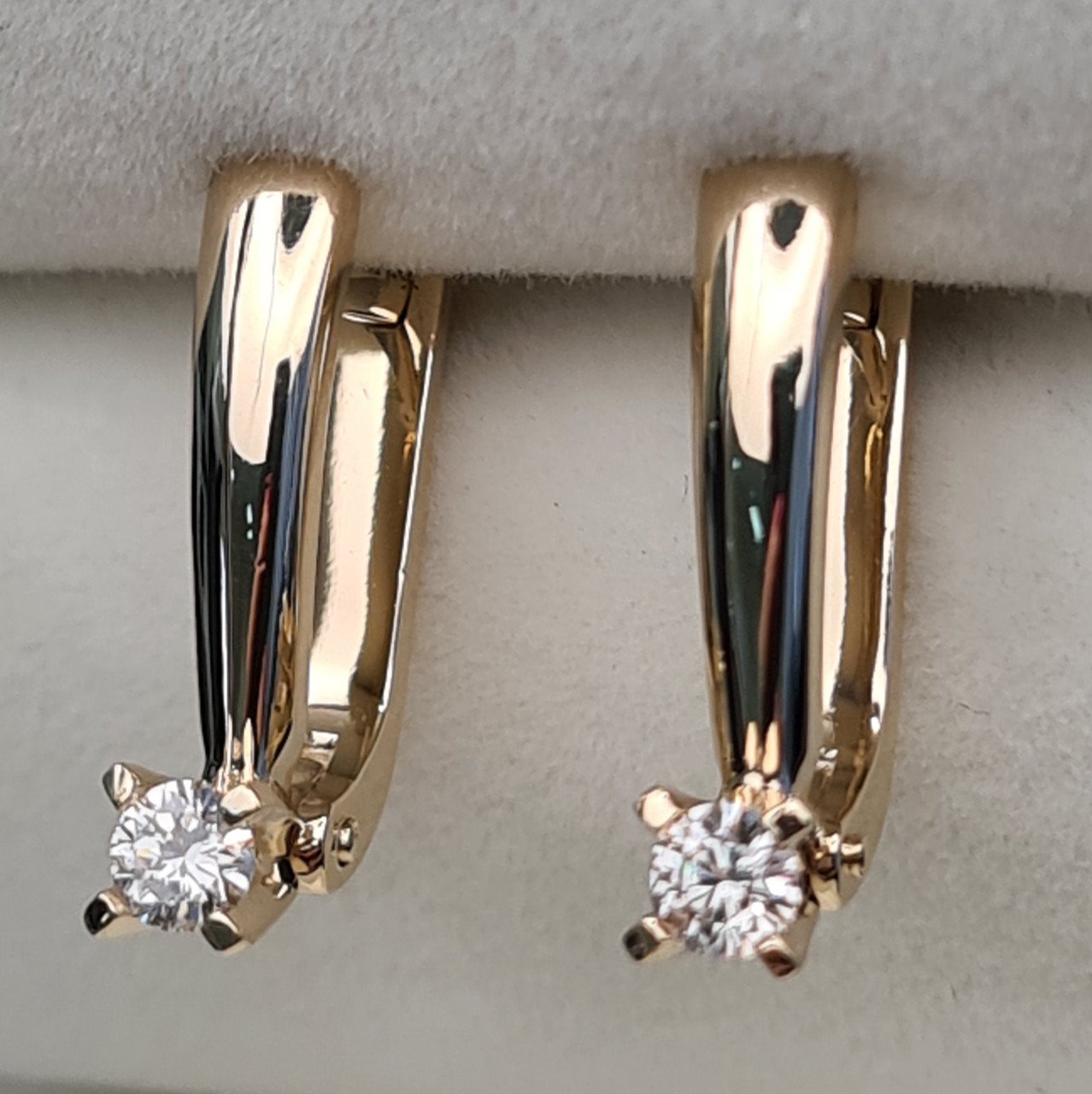 Серьги Deimantas 96925031 3,3гр 0,27ct. купить,NaN