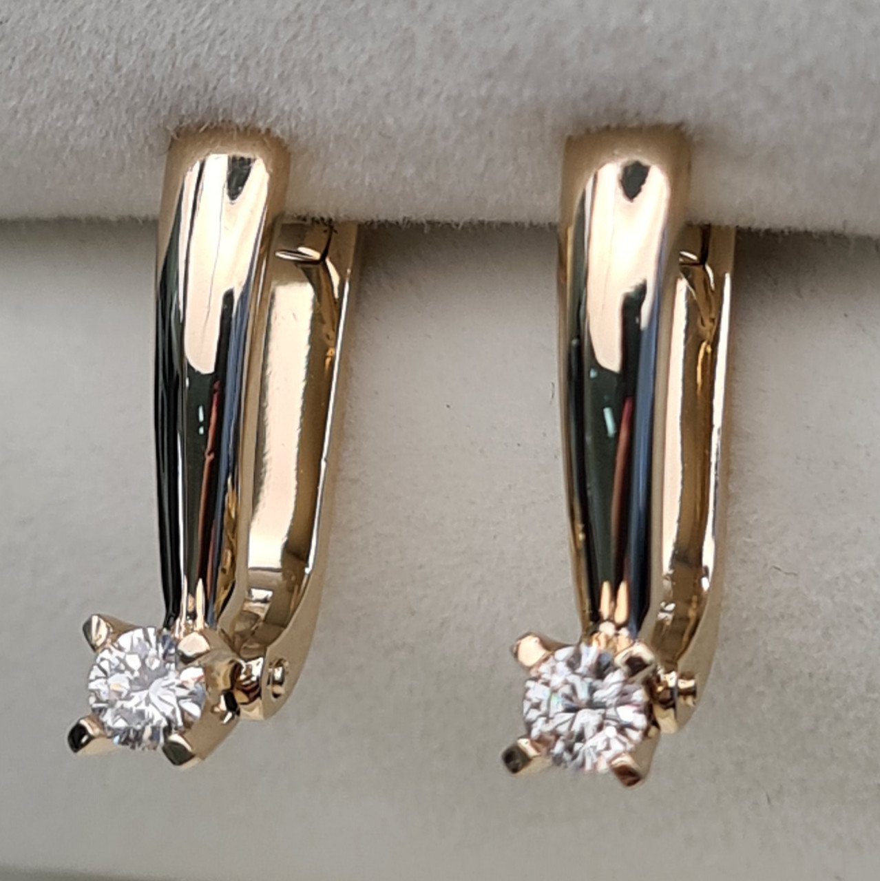 Серьги Deimantas 96925031 3,3гр 0,27ct. купить,NaN