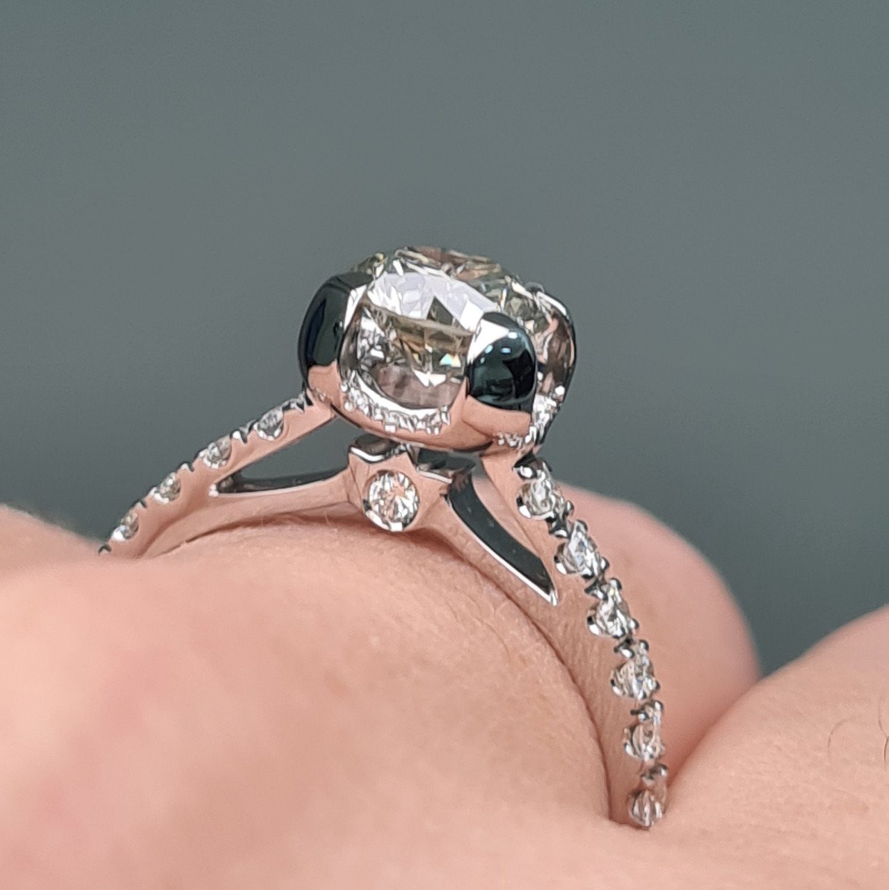 Кольцо Deimantas 95131226 18,5р 3,35гр 1,45ct. купить,NaN